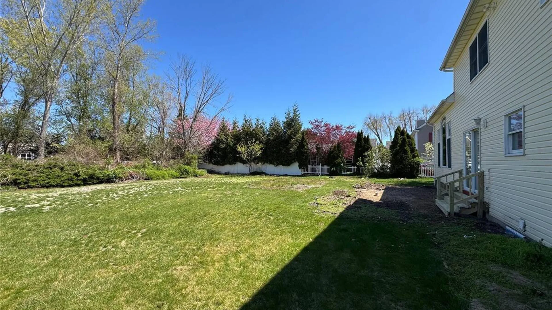 Property at 1 Pal Court, Shoreham, NY 11786 29
