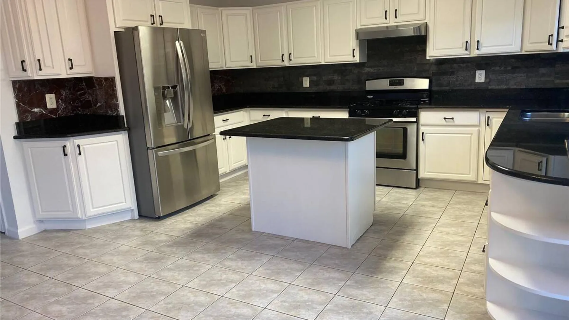 Property at 1 Pal Court, Shoreham, NY 11786 6