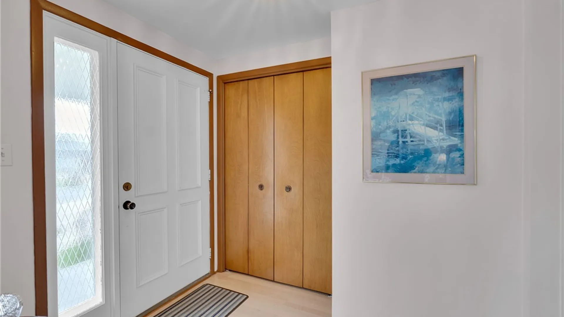 Property at 4 Village Lane, Cheektowaga, NY 14212 14