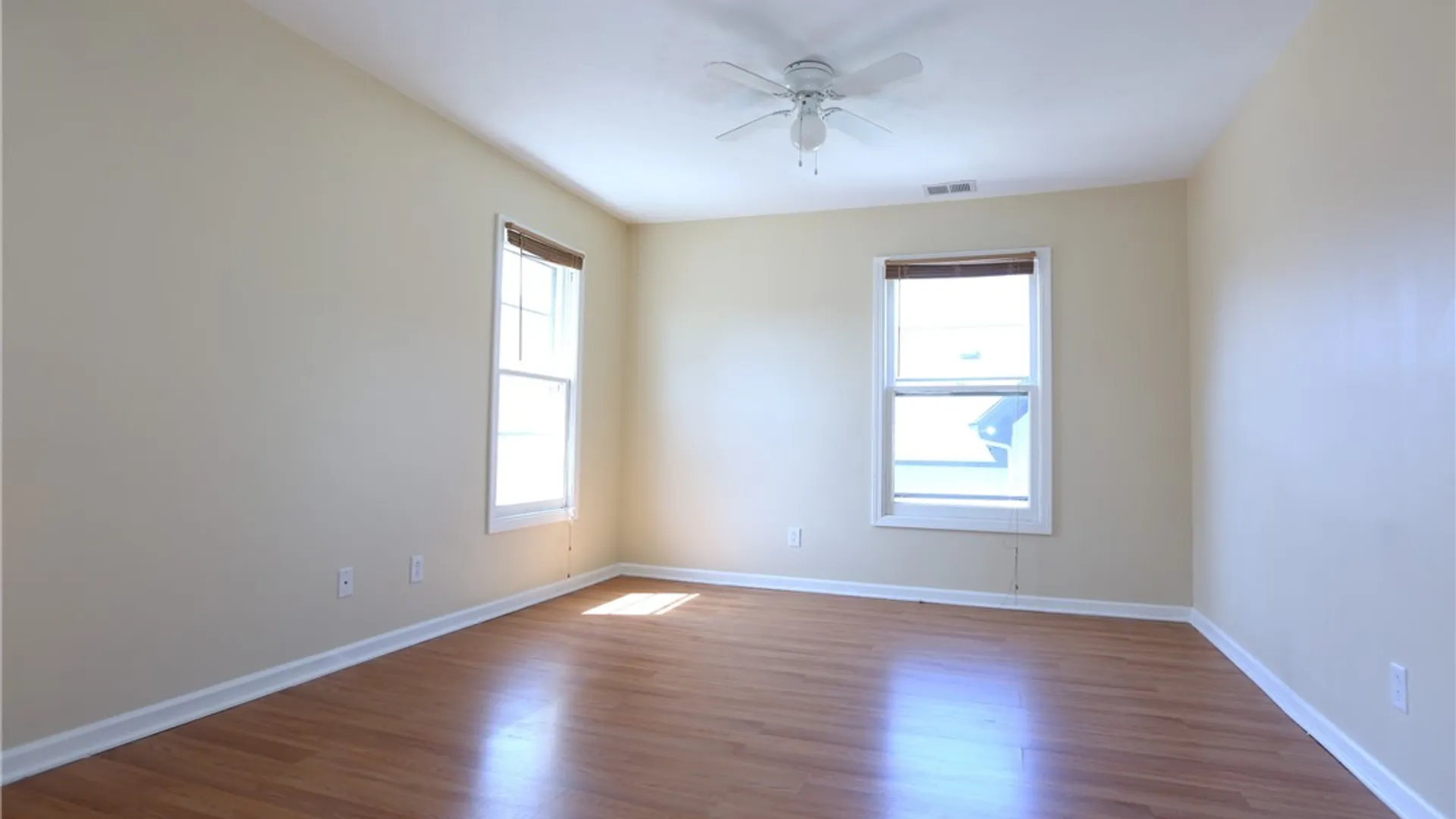 Property at 733 University Avenue, Rochester, NY 14607 11
