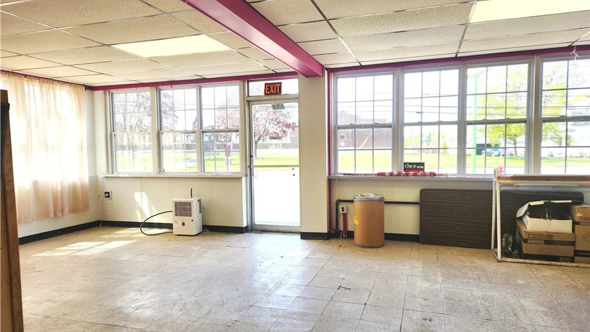 Property at 359 Lake Shore Drive East, Dunkirk, NY 14048 4