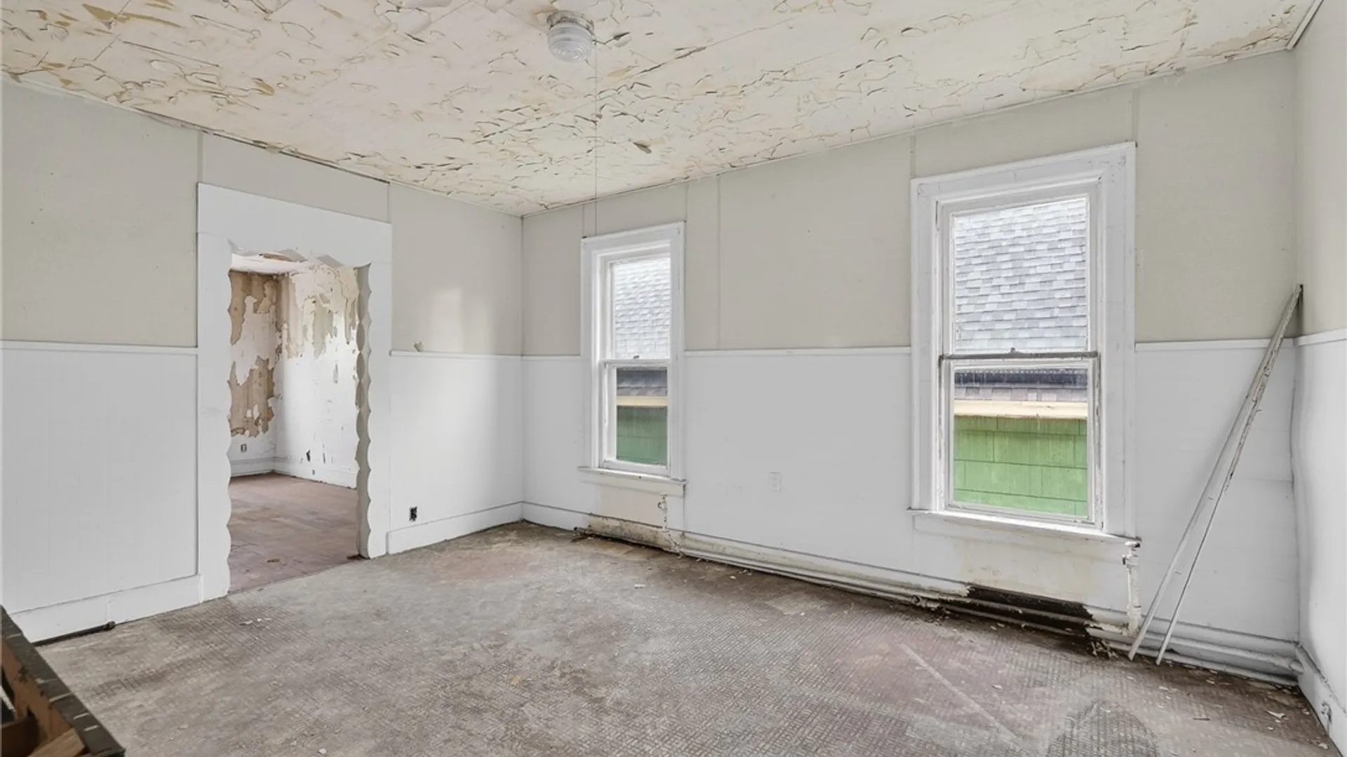 Property at 57 Inter Park Avenue, Buffalo, NY 14211 32