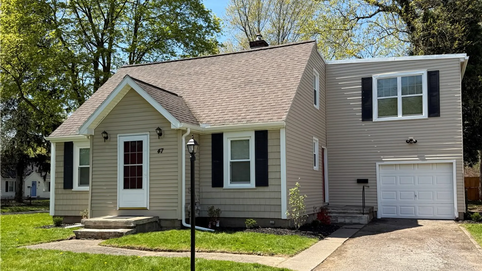 Property at 47 Woodside Lane, Greece, NY 14616 2