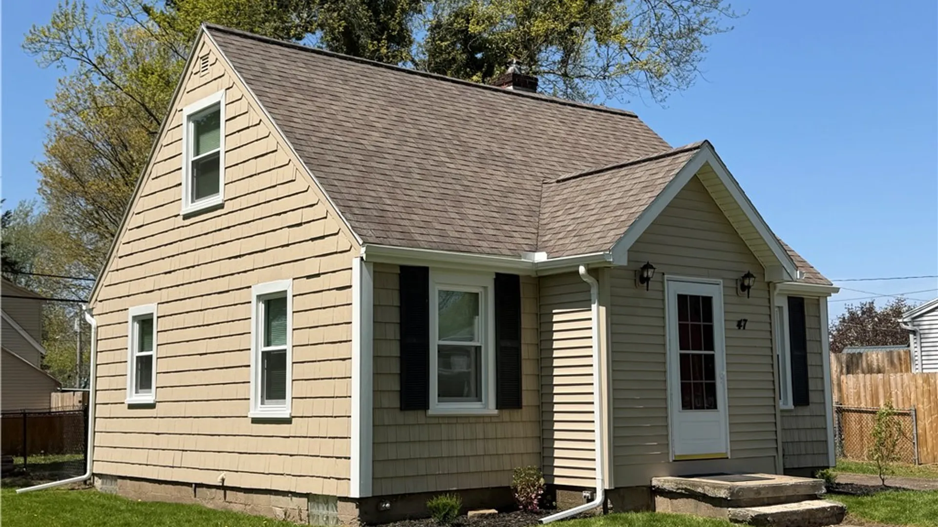 Property at 47 Woodside Lane, Greece, NY 14616 3