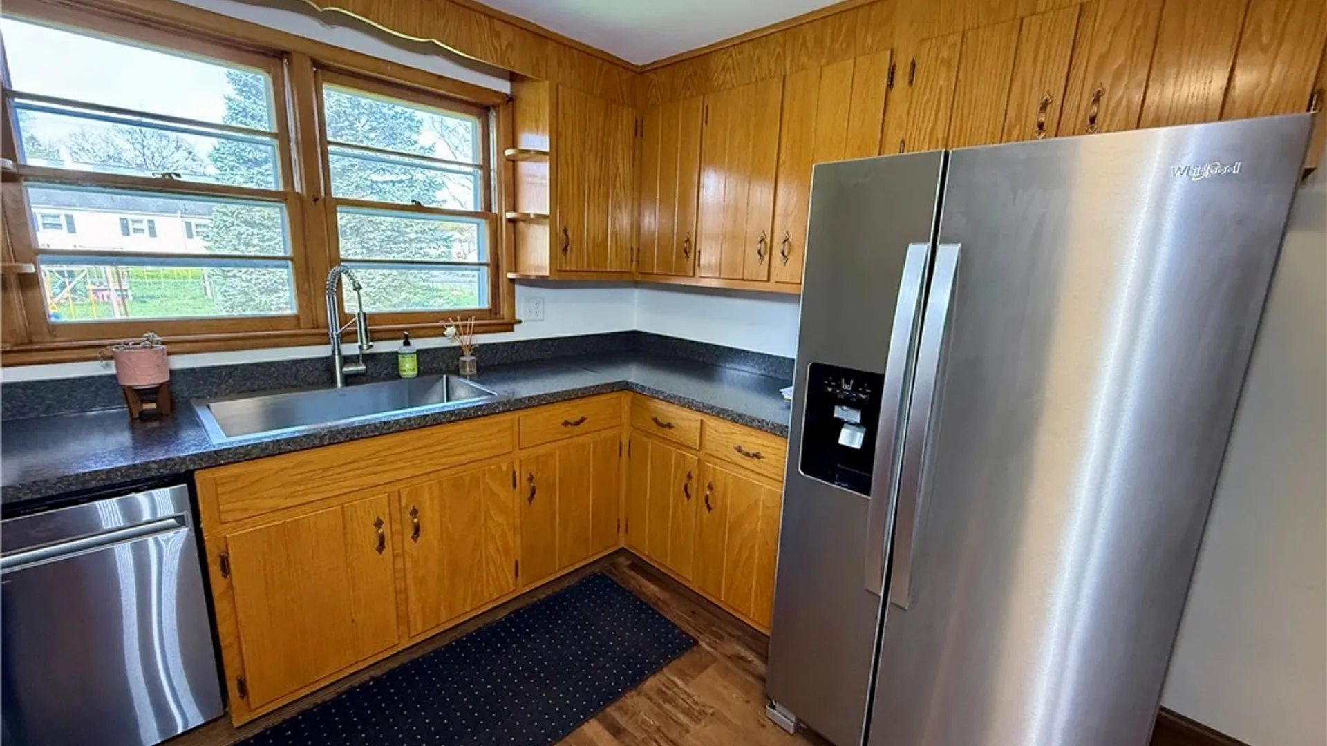 Property at 307 Pleasant Drive, Manlius, NY 13057 12