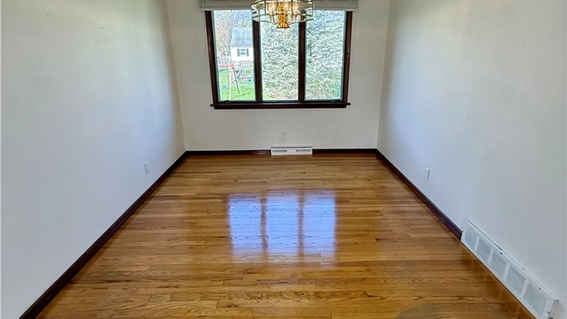 Property at 307 Pleasant Drive, Manlius, NY 13057 18