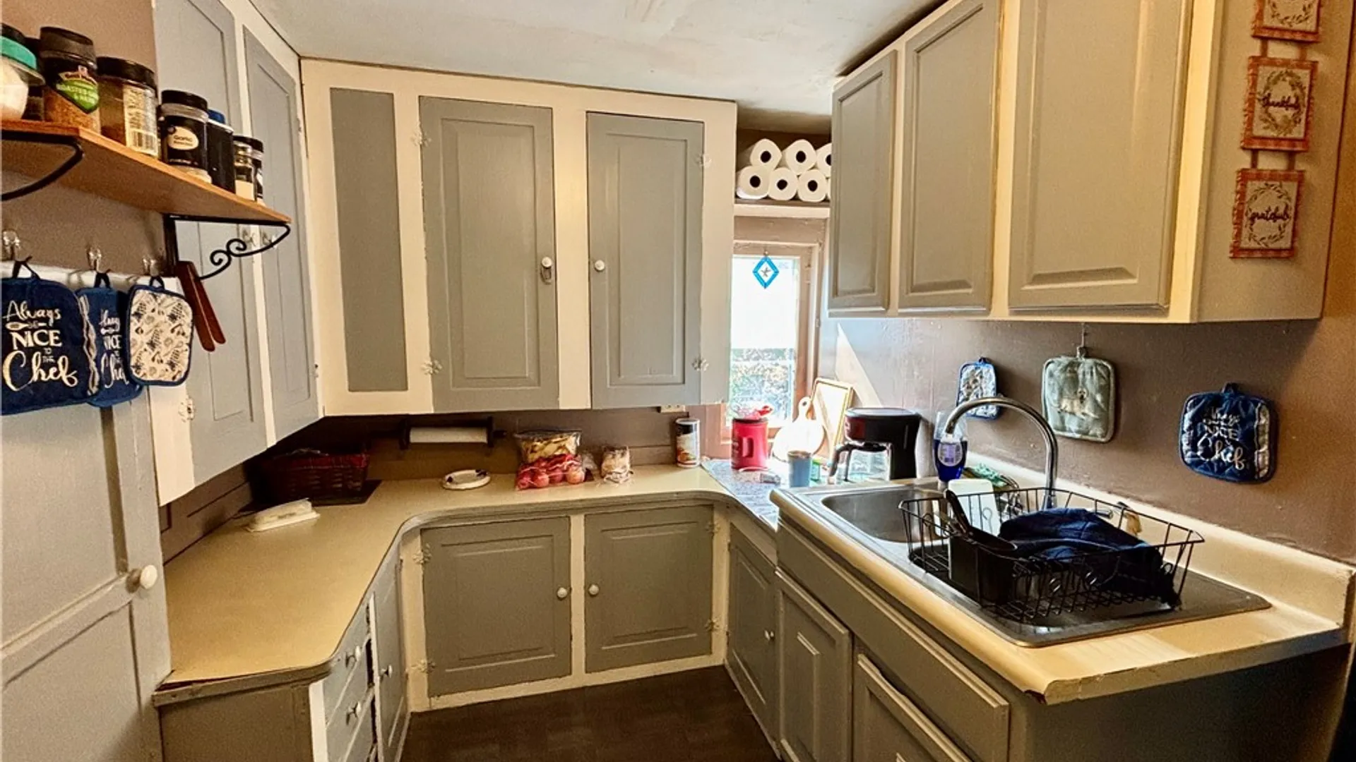 Property at 5 Seymour Street, Auburn, NY 13021 11