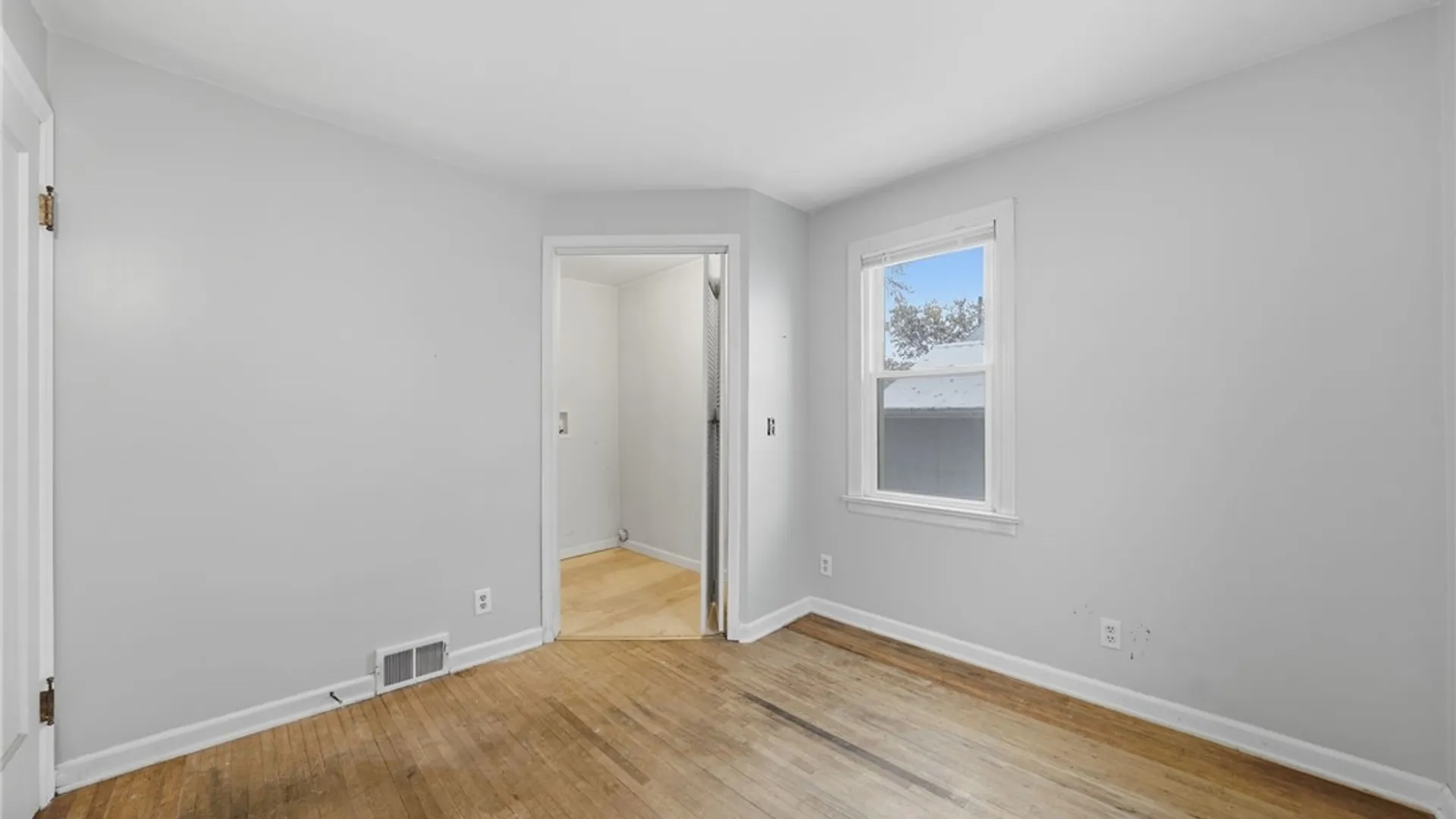 Property at 114 Westcliff Drive, West Seneca, NY 14224 11