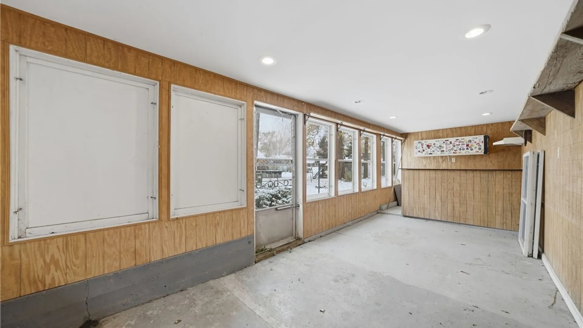 Property at 114 Westcliff Drive, West Seneca, NY 14224 22