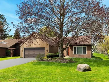87 Willow Pond, Penfield, NY 14526