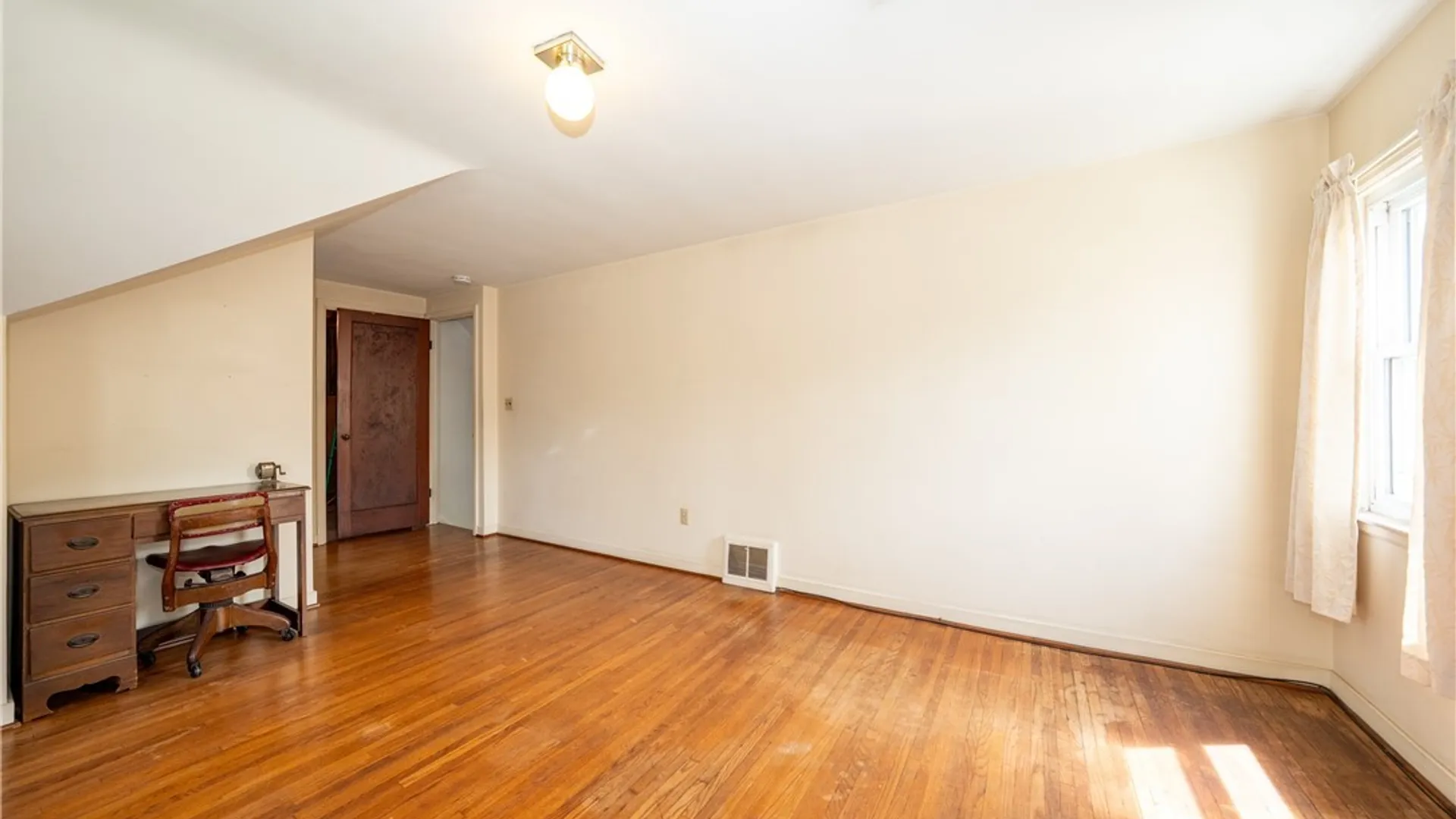 Property at 435 Niagara Falls Boulevard, Amherst, NY 14226 25