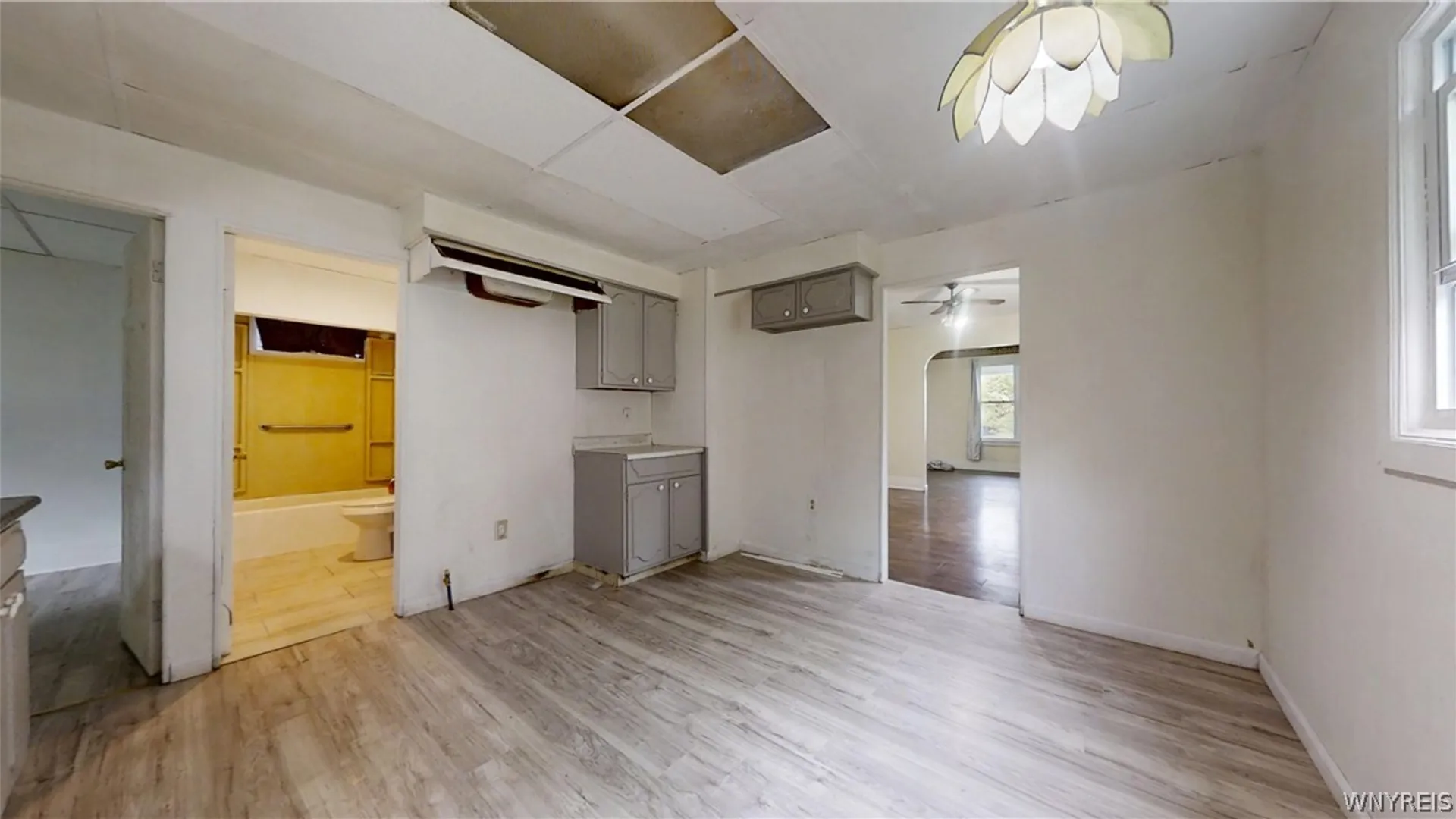 Property at 477 Riley Street, Buffalo, NY 14208 28