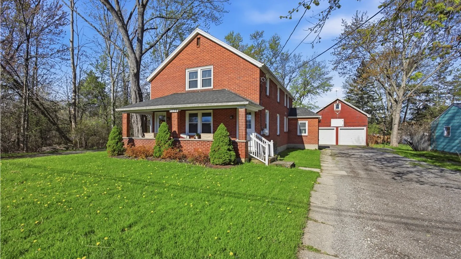Property at 6178 Mckinley Parkway, Hamburg, NY 14075 2
