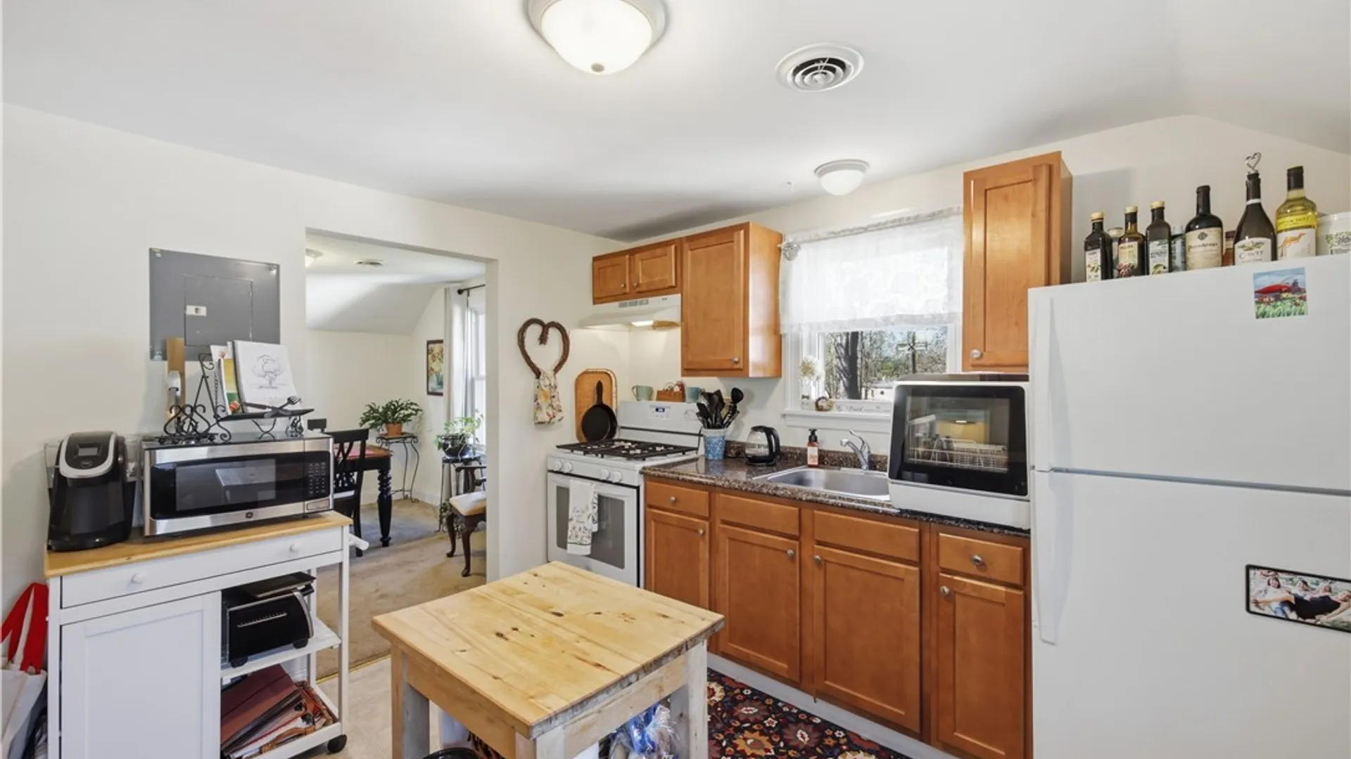 Property at 6178 Mckinley Parkway, Hamburg, NY 14075 27