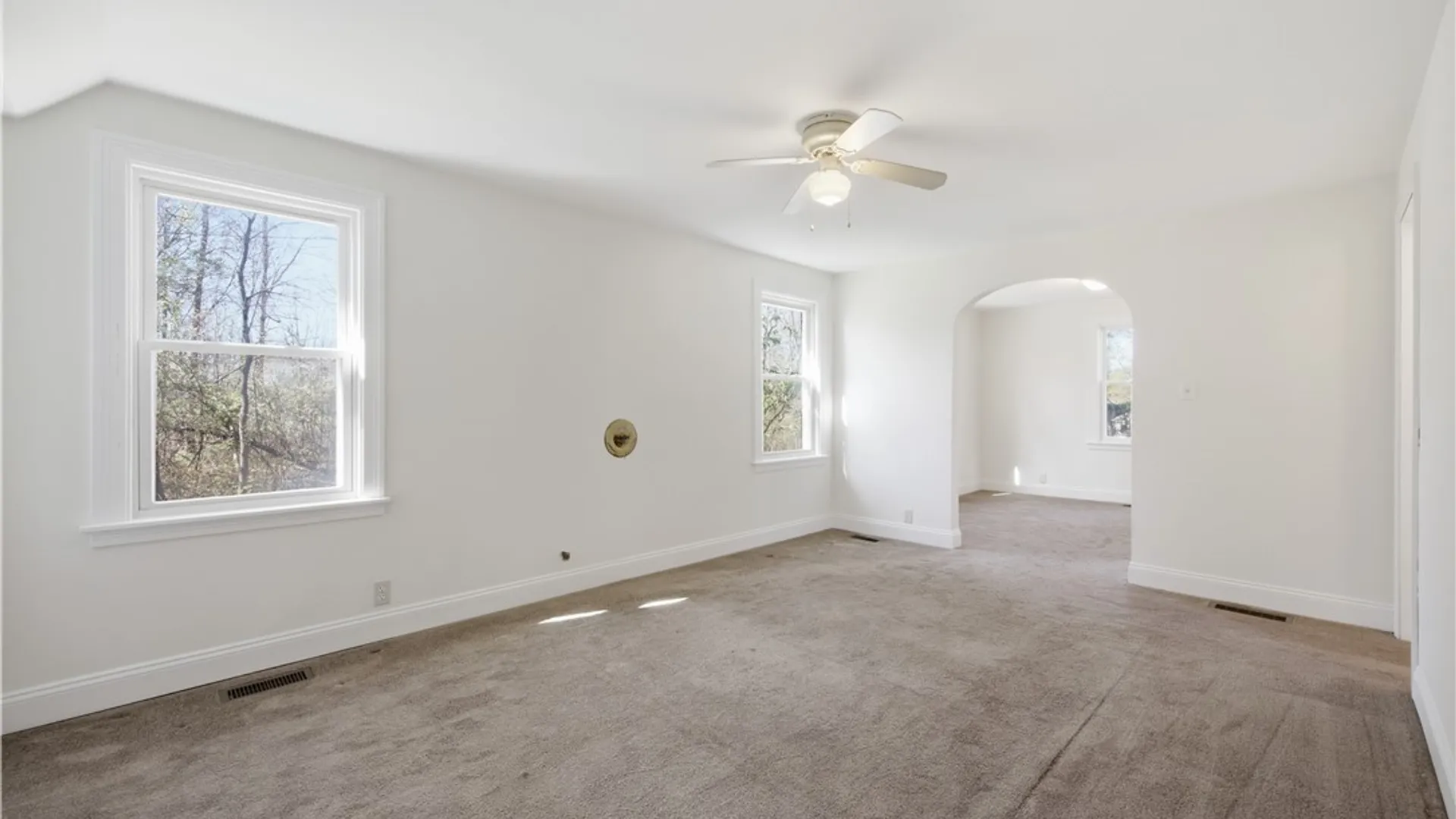 Property at 6178 Mckinley Parkway, Hamburg, NY 14075 9