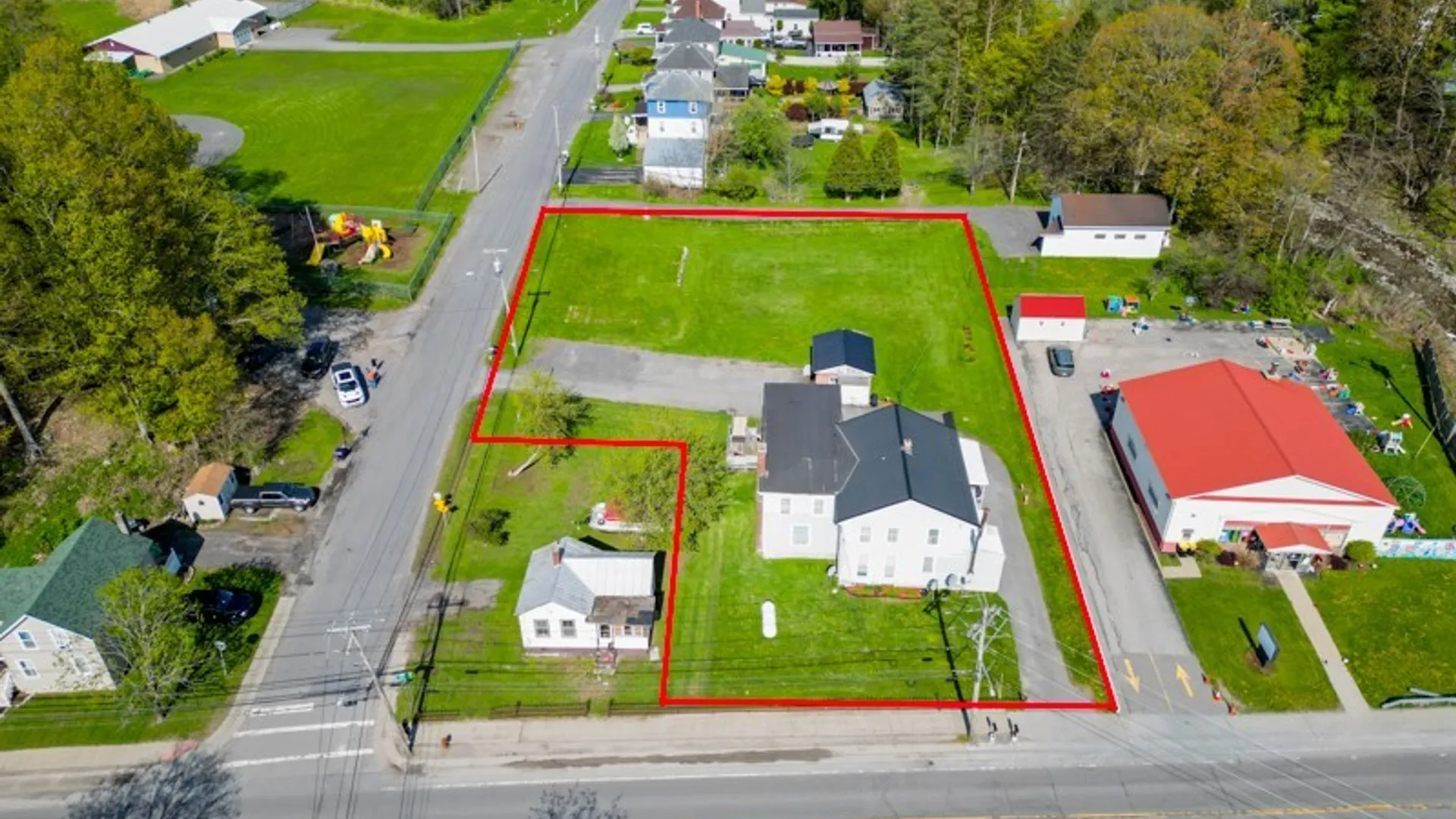 Property at 18 Main St, Fairfield, NY 13406 4