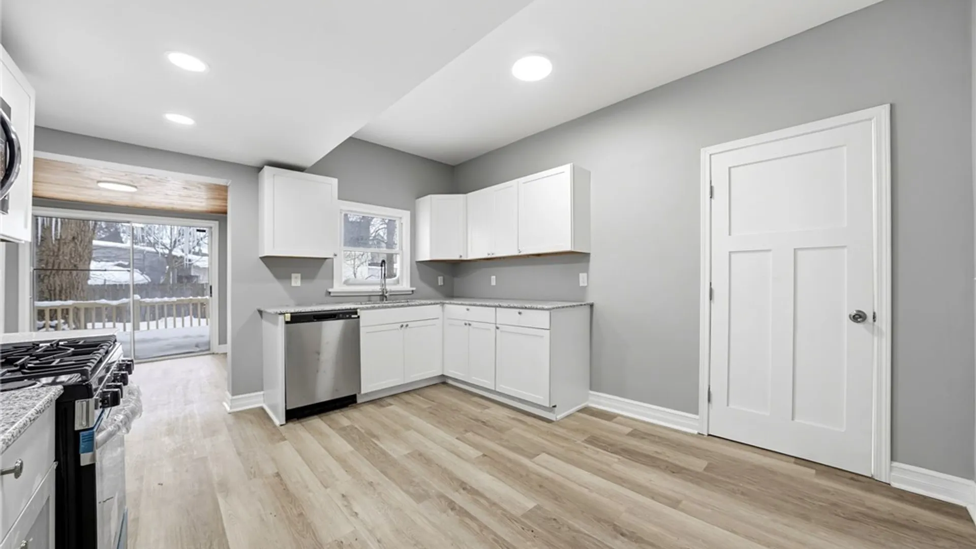 Property at 132 Ontario Street, Buffalo, NY 14207 7