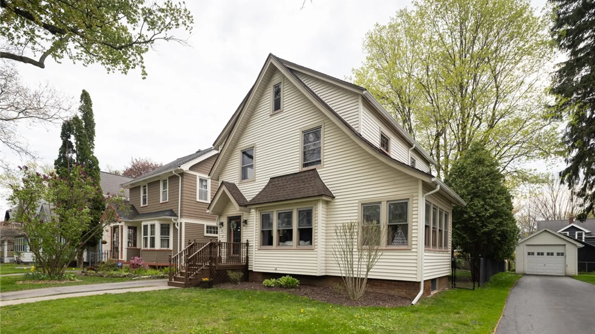 Property at 33 Wilsonia Road, Rochester, NY 14609 32