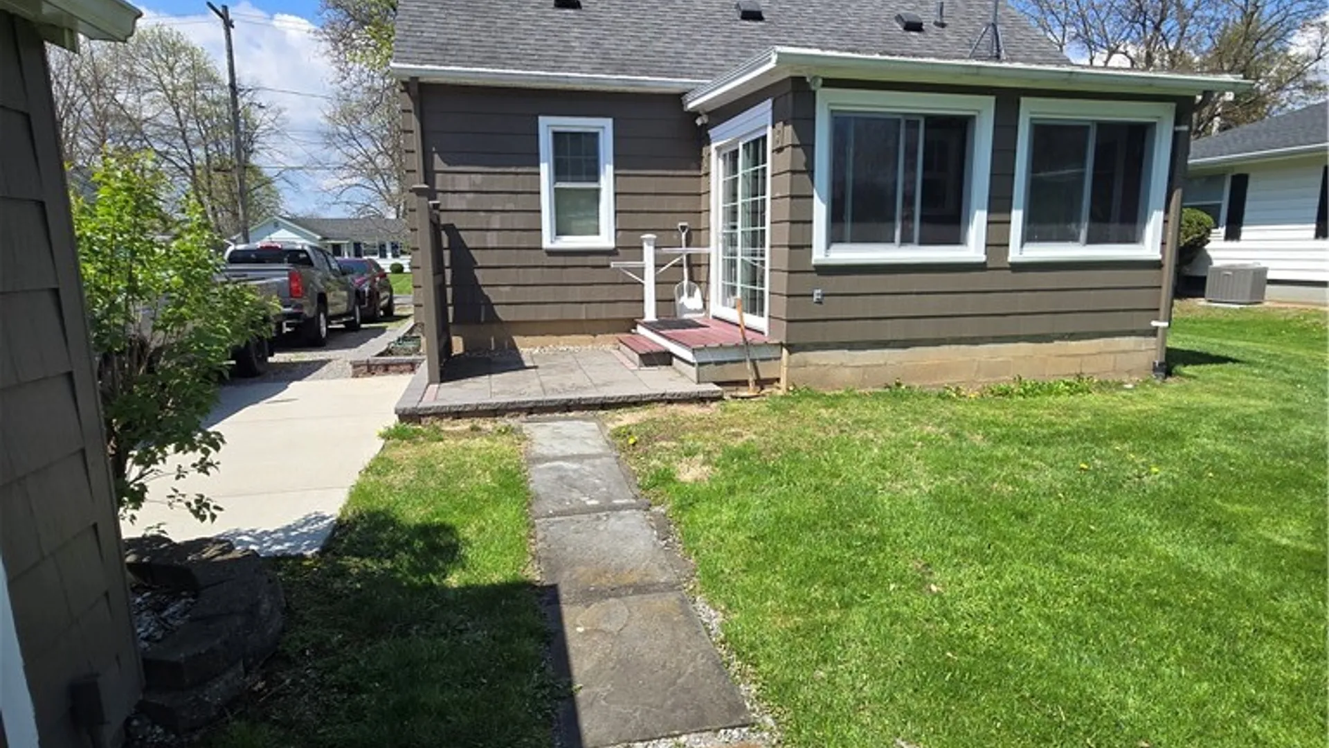 Property at 110 High Street, Avon, NY 14414 3