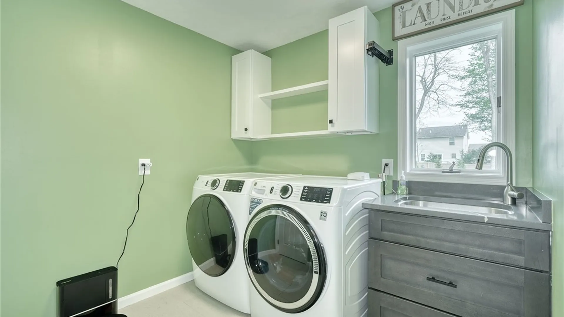 Property at 17 Crossbow Drive, Penfield, NY 14526 24