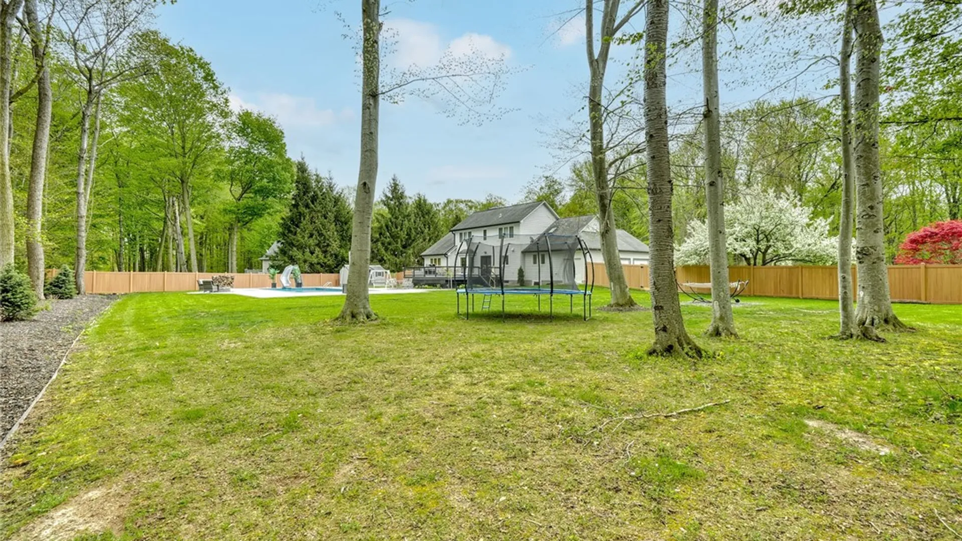 Property at 17 Crossbow Drive, Penfield, NY 14526 48