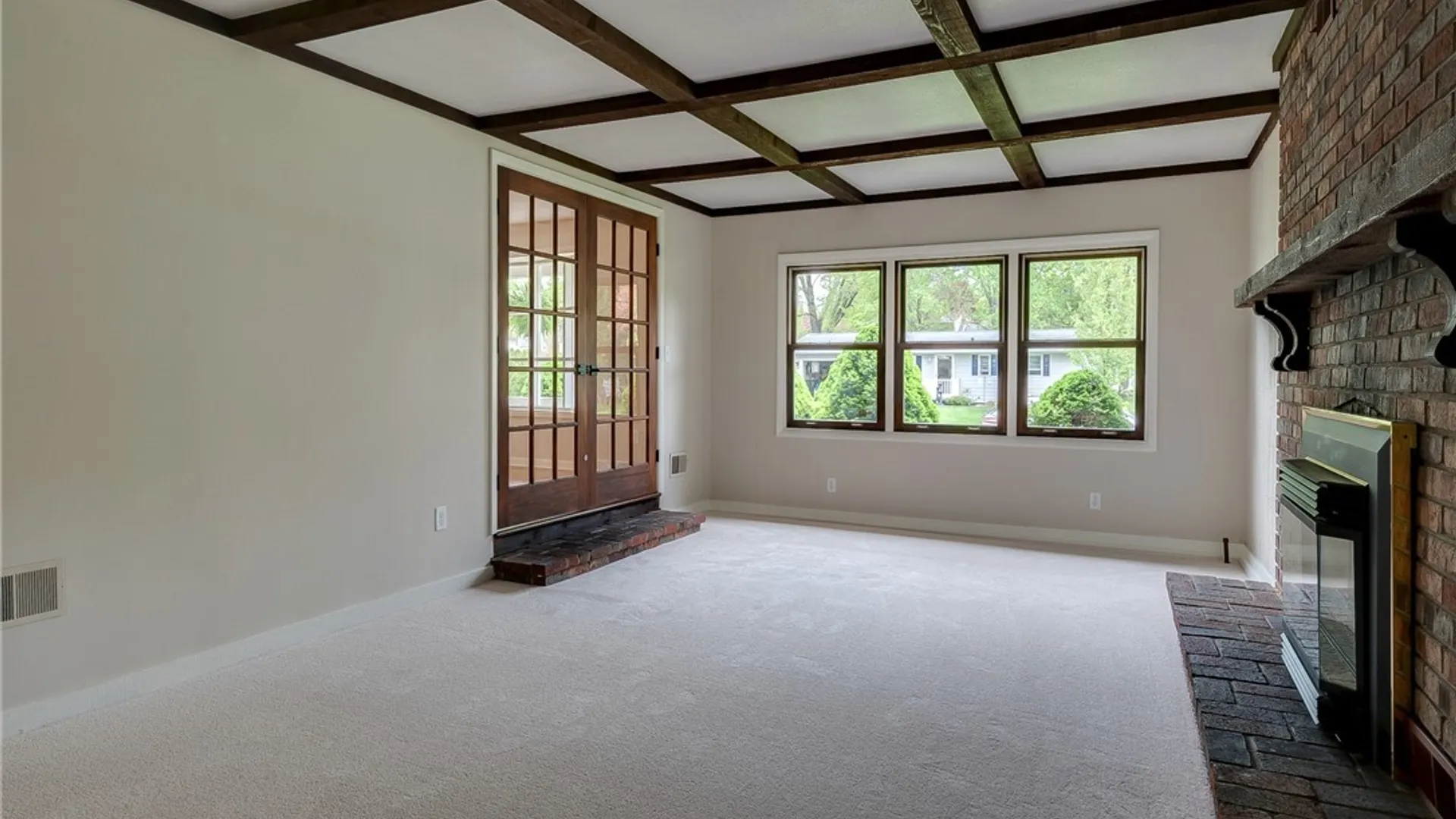 Property at 119 Floradale Road, Salina, NY 13088 26