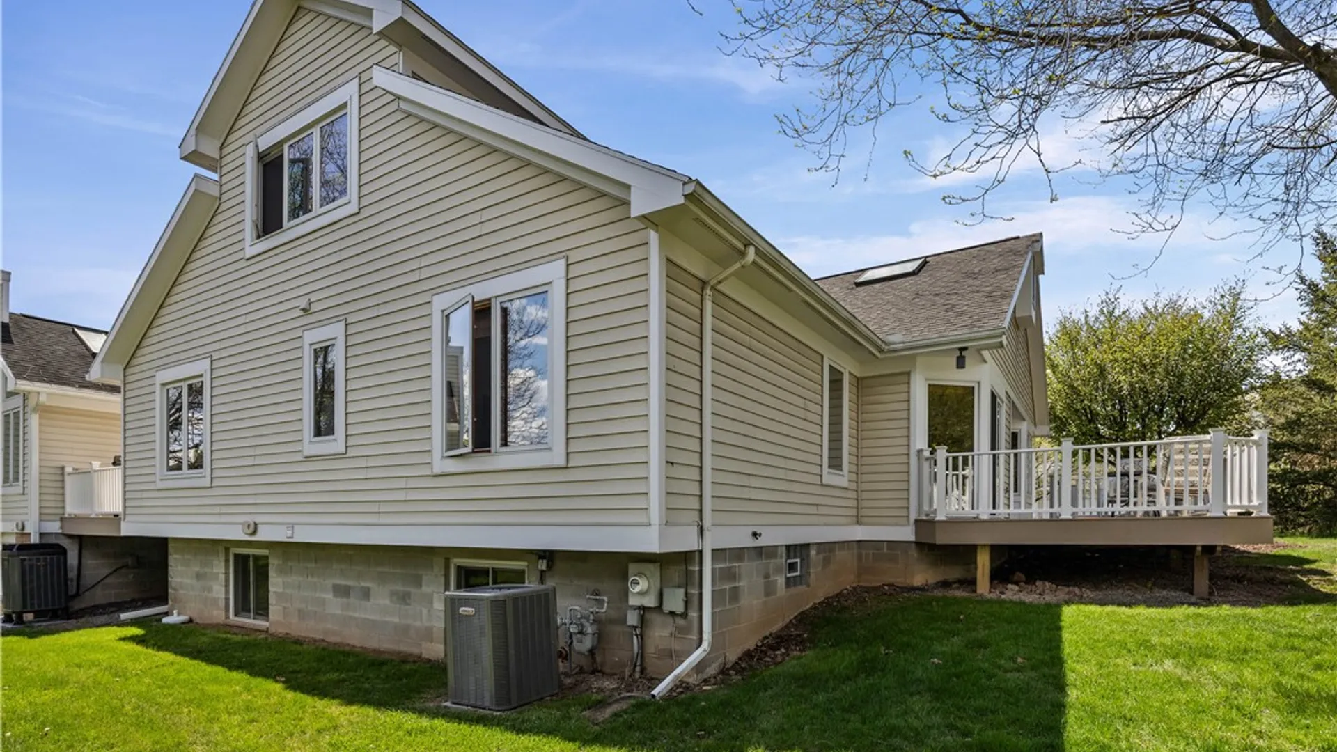 Property at 15 Legacy Oak Trail, Henrietta, NY 14534 30