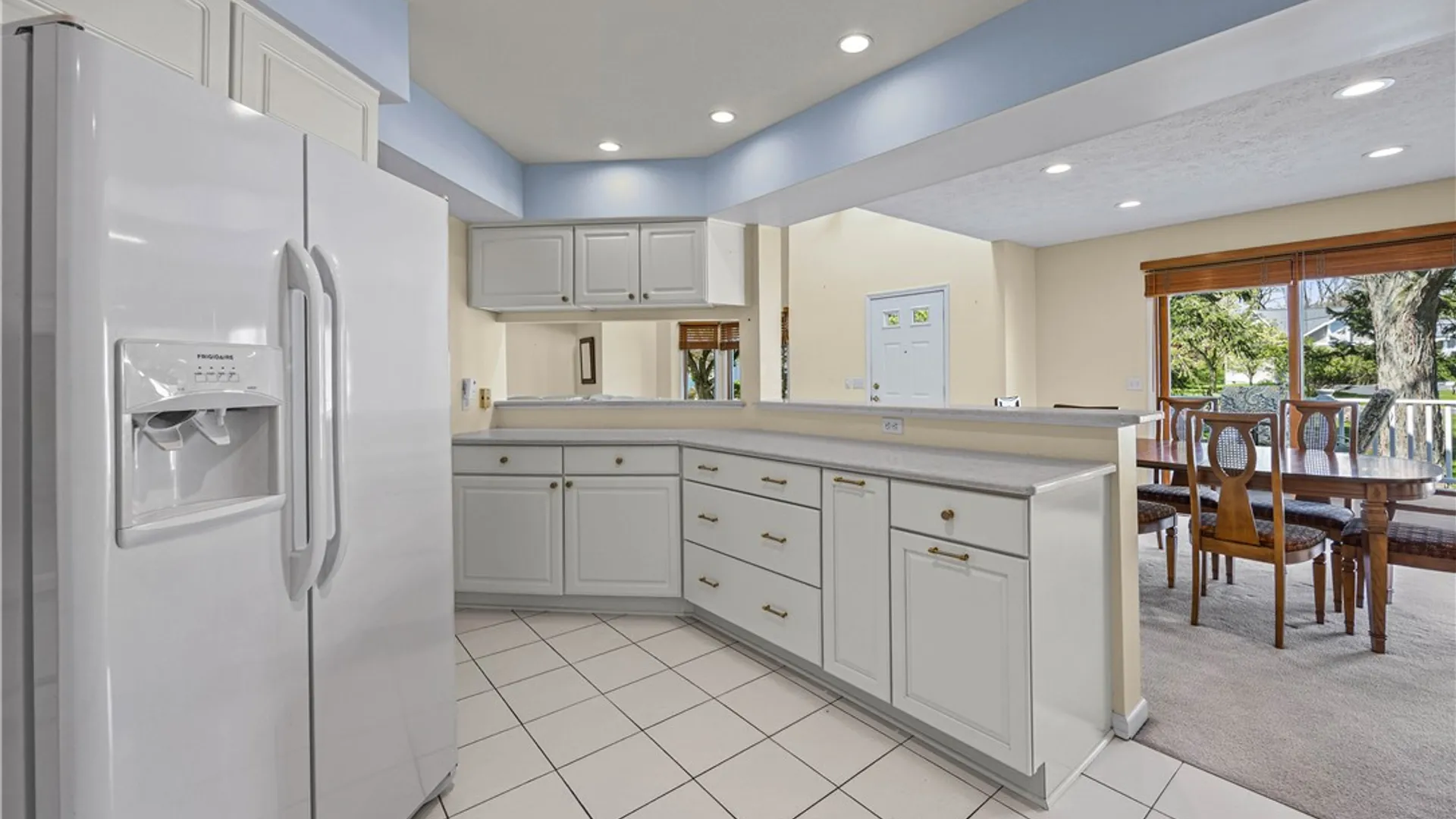 Property at 15 Legacy Oak Trail, Henrietta, NY 14534 9