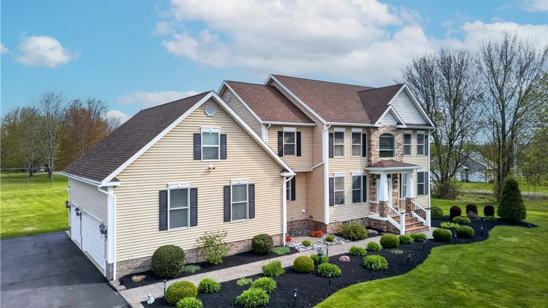 Property at 12 Wilbur Dr, Granby, NY 13069 2