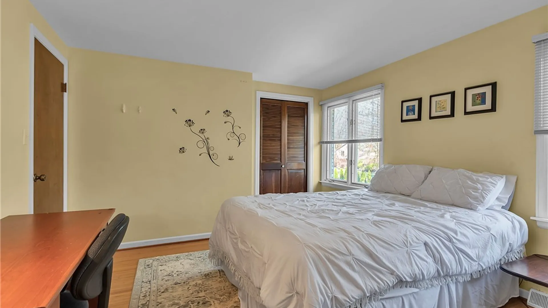 Property at 27 Cheshire Lane, Amherst, NY 14051 30