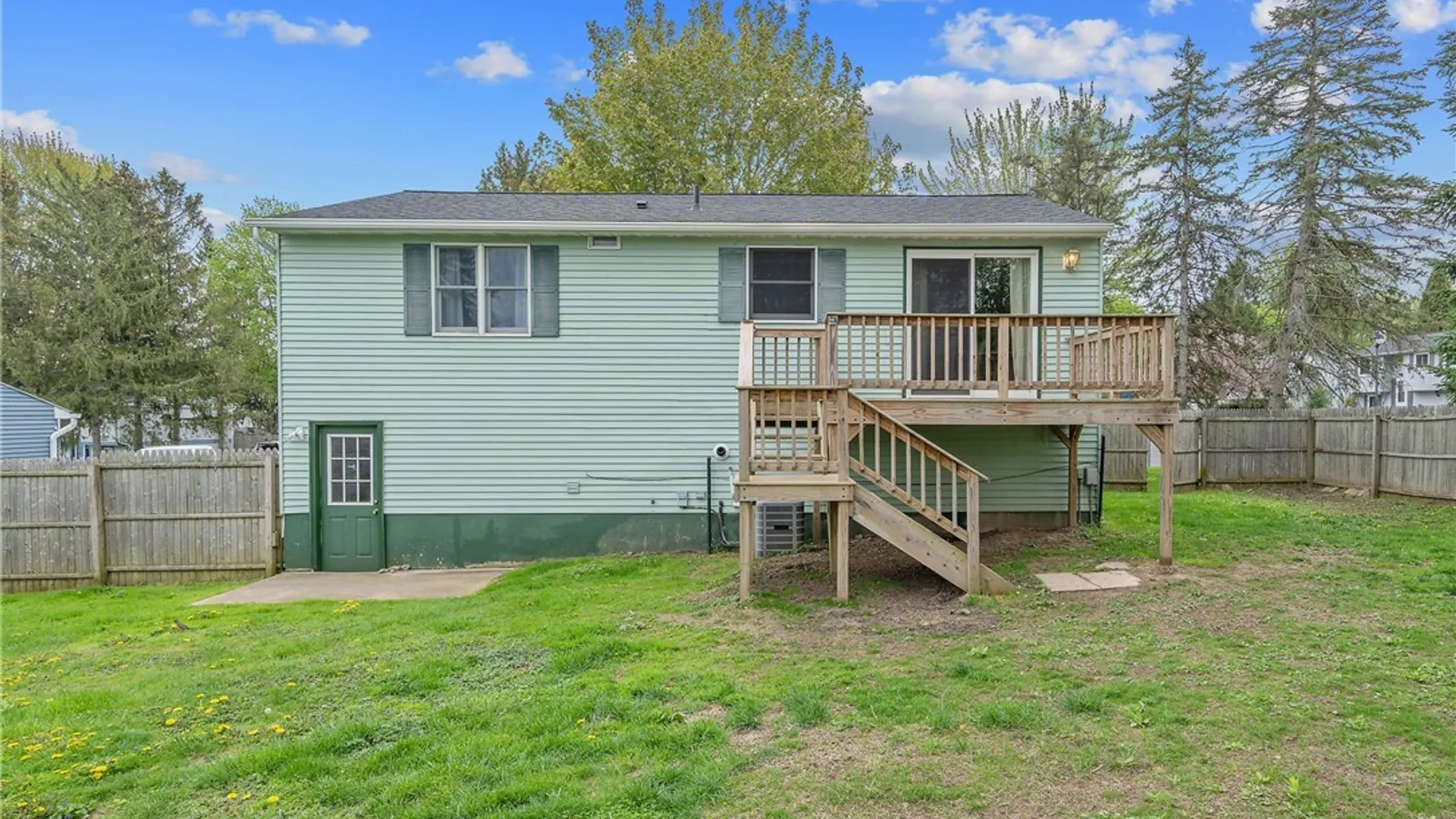 Property at 8298 Larkspur Drive, Clay, NY 13027 23