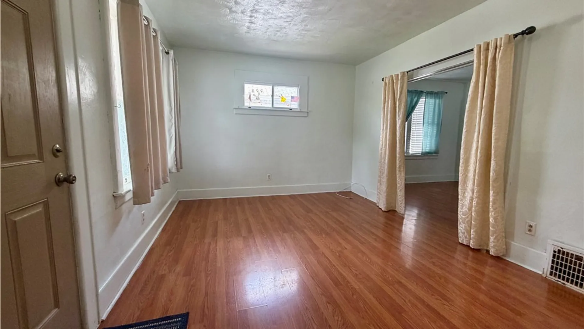 Property at 1165 Hammond Avenue, Utica, NY 13501 9