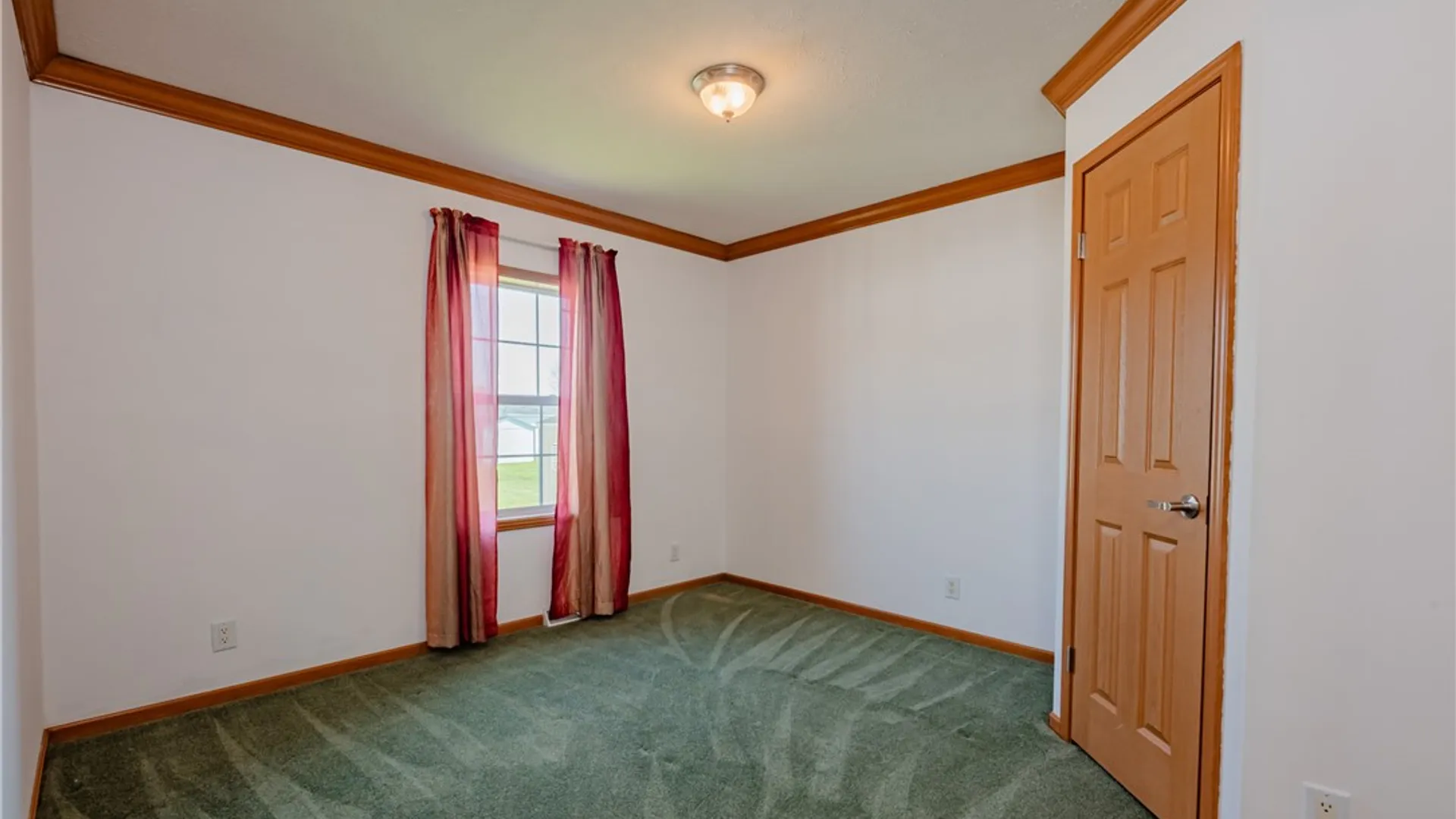 Property at 6294 Whispering Woods State Route 104, Williamson, NY 14589 27