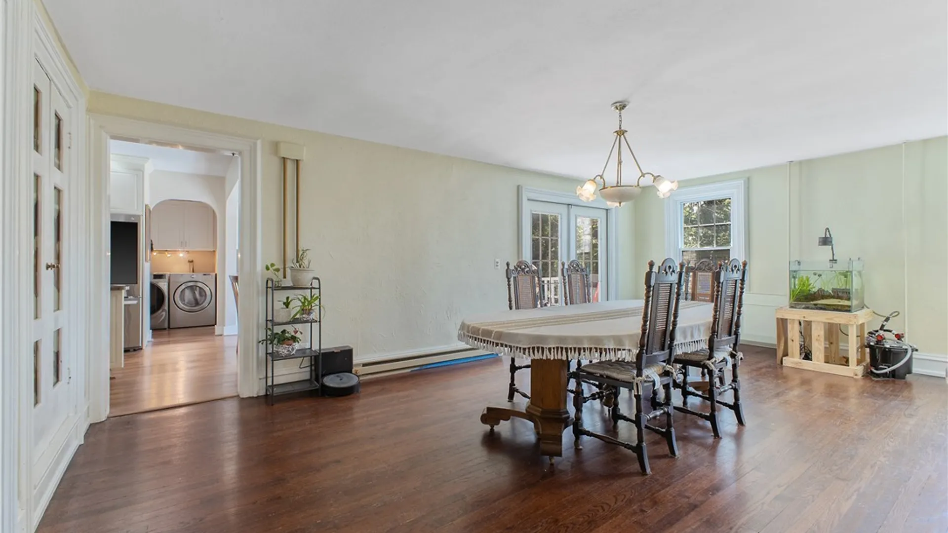 Property at 4 Lynacres Boulevard, DeWitt, NY 13066 15