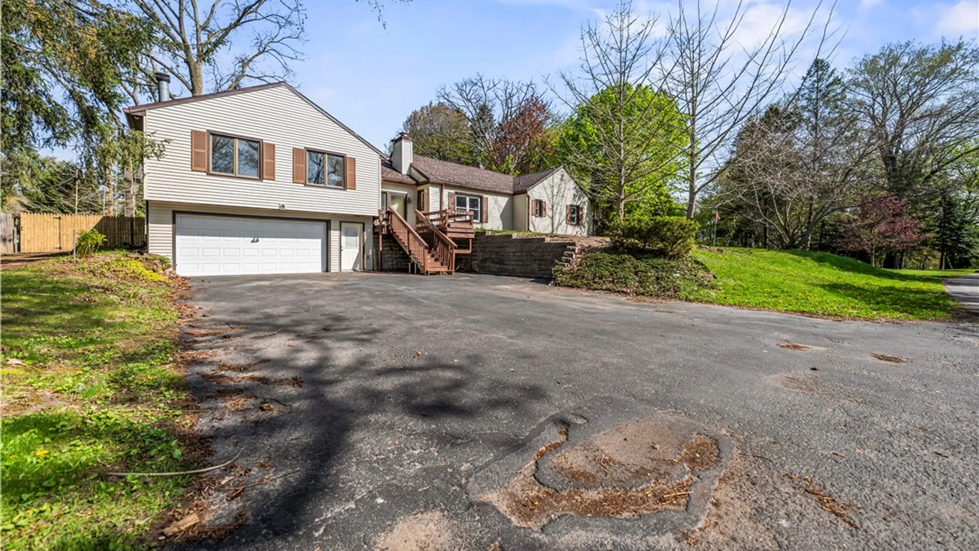 Property at 321 Eaglehead Road, Perinton, NY 14445 44