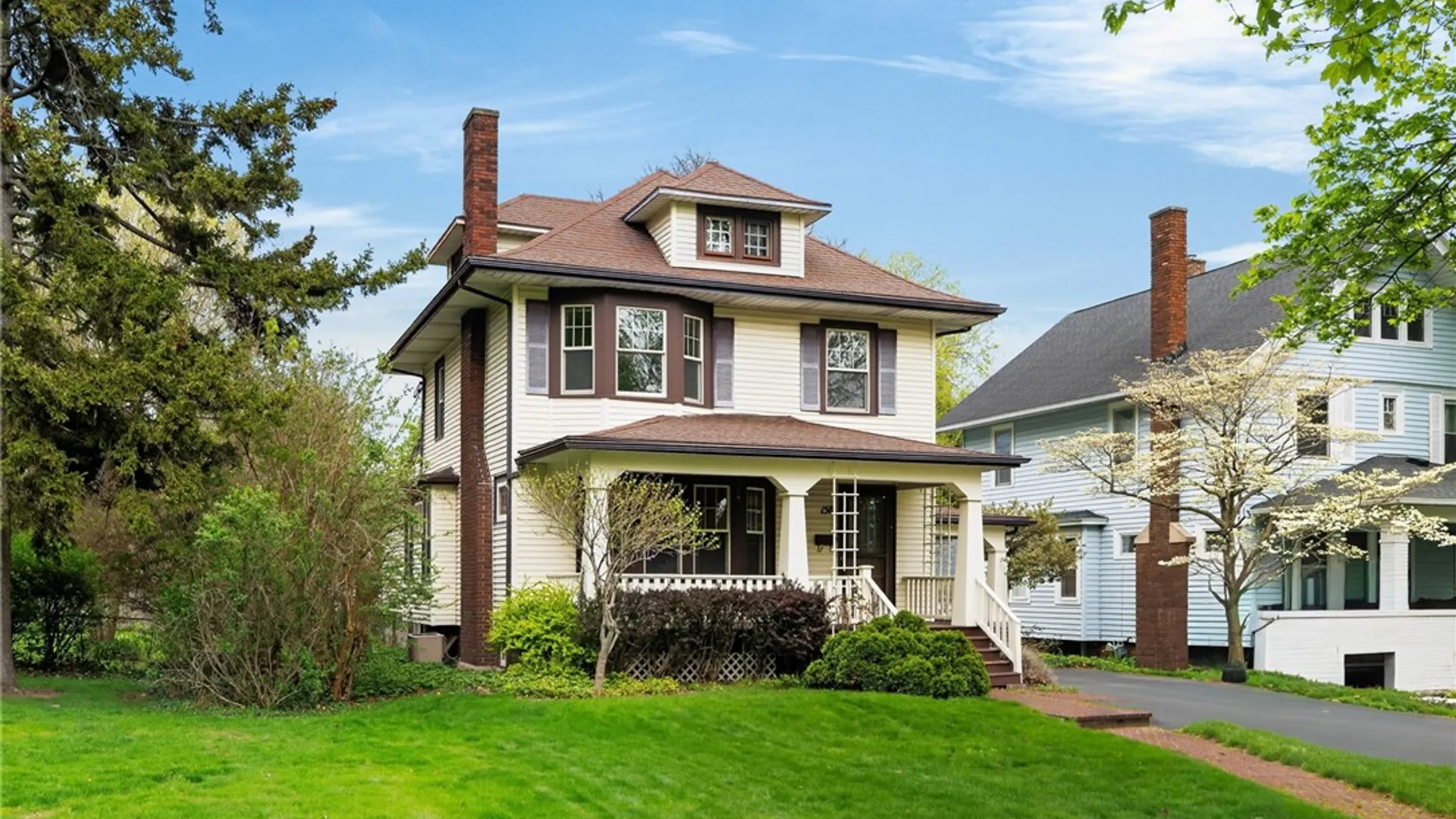 Property at 150 Deerfield Drive, Irondequoit, NY 14609 2