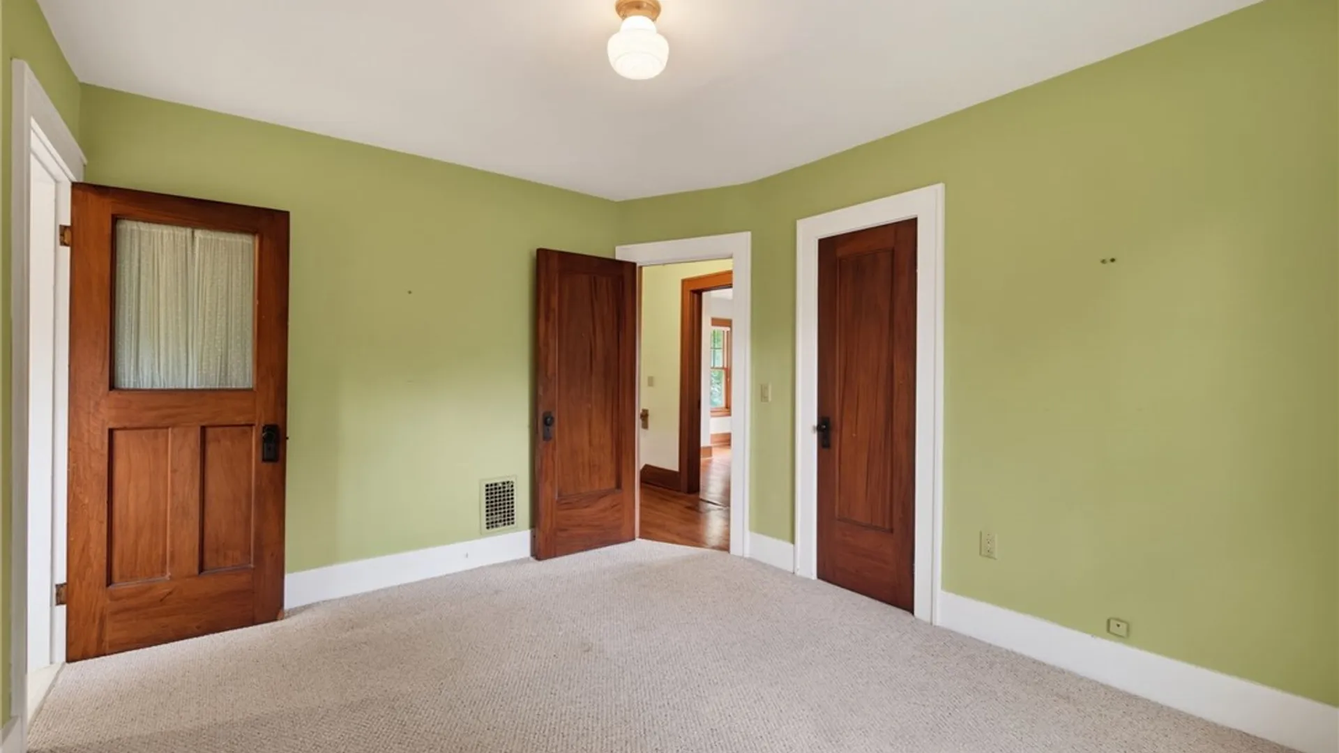 Property at 150 Deerfield Drive, Irondequoit, NY 14609 23