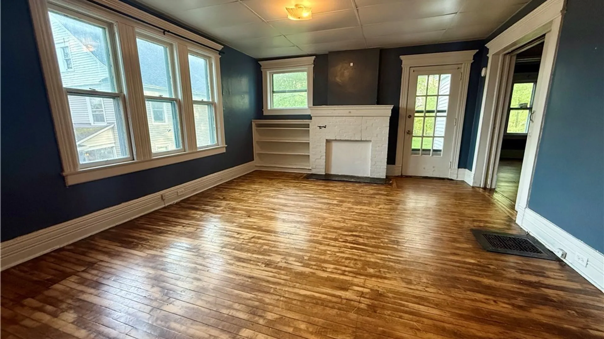 Property at 78 Chedell Place, Auburn, NY 13021 3