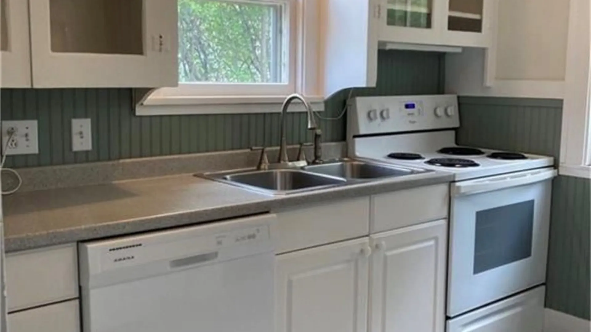 Property at 91 Whiteford Road, Rochester, NY 14620 10