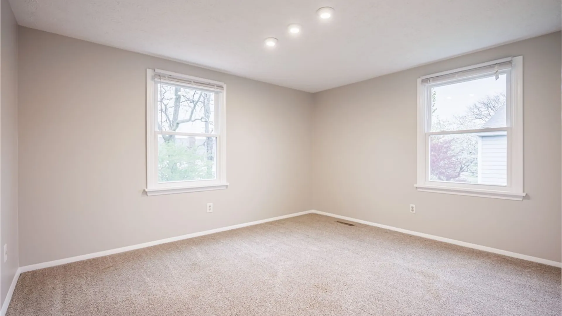 Property at 85 Springwood Drive, Webster, NY 14580 21