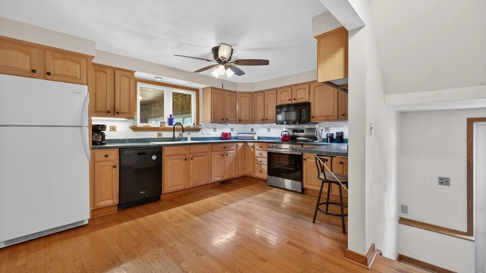 Property at 302 Bacon Street, Geddes, NY 13209 32