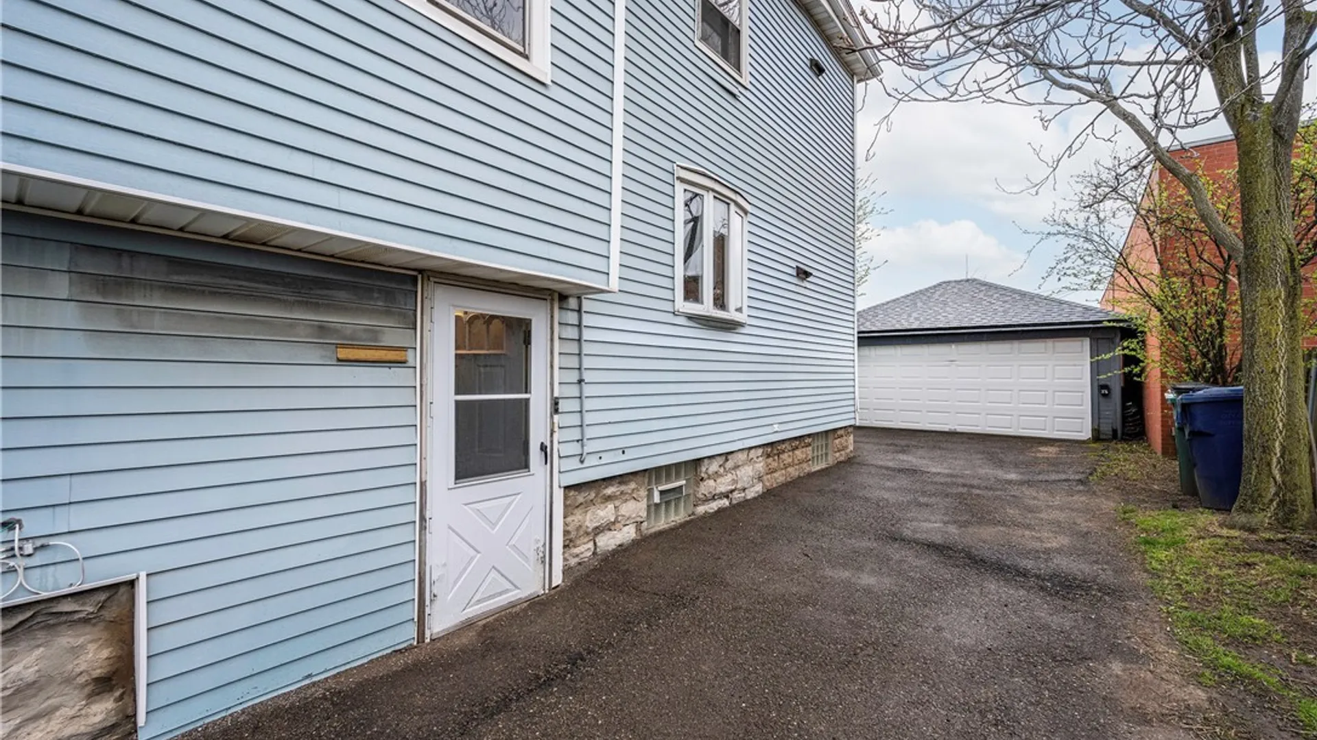 Property at 269 Colvin Avenue, Buffalo, NY 14216 28