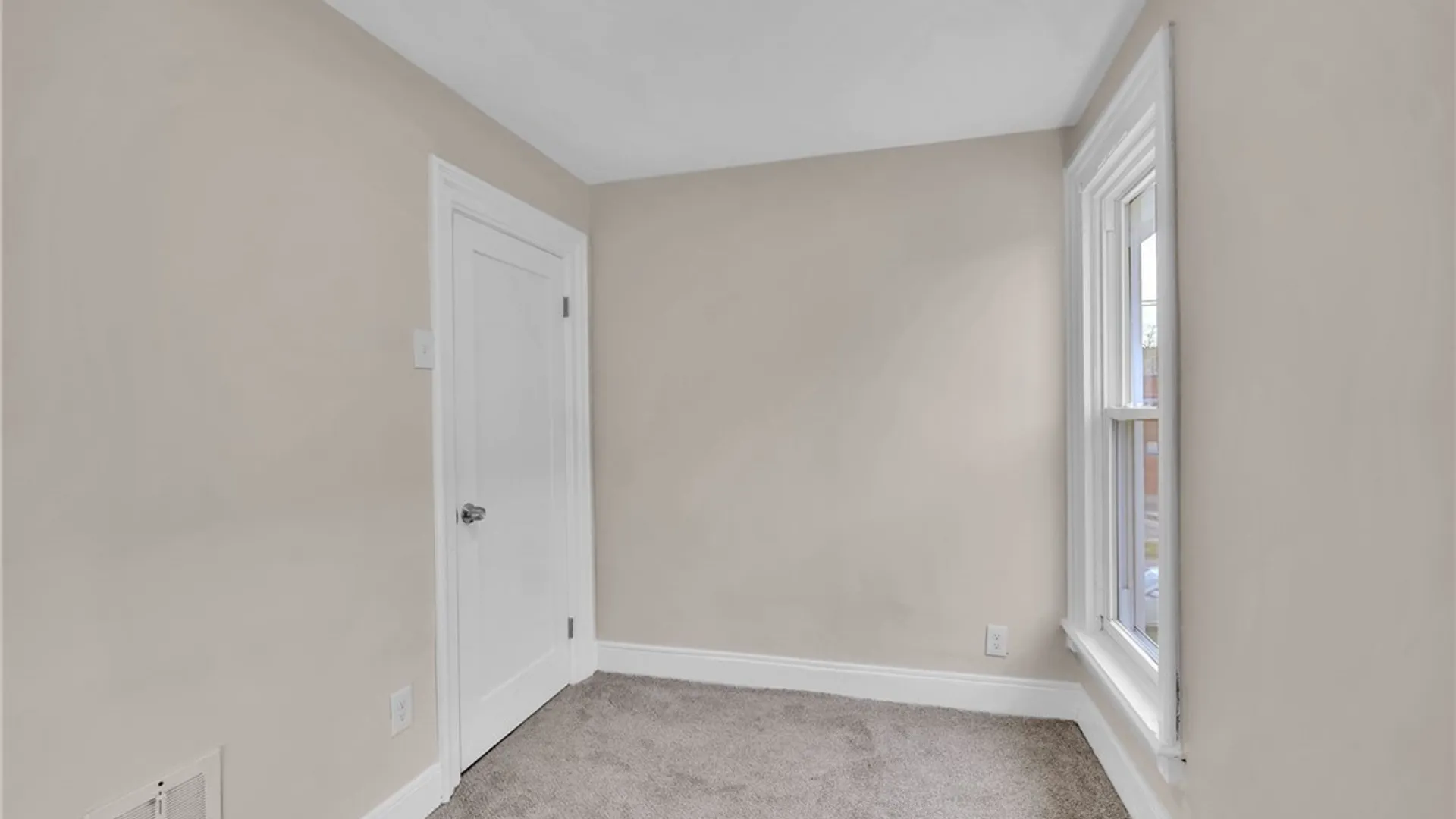 Property at 501 West Avenue, Buffalo, NY 14213 28