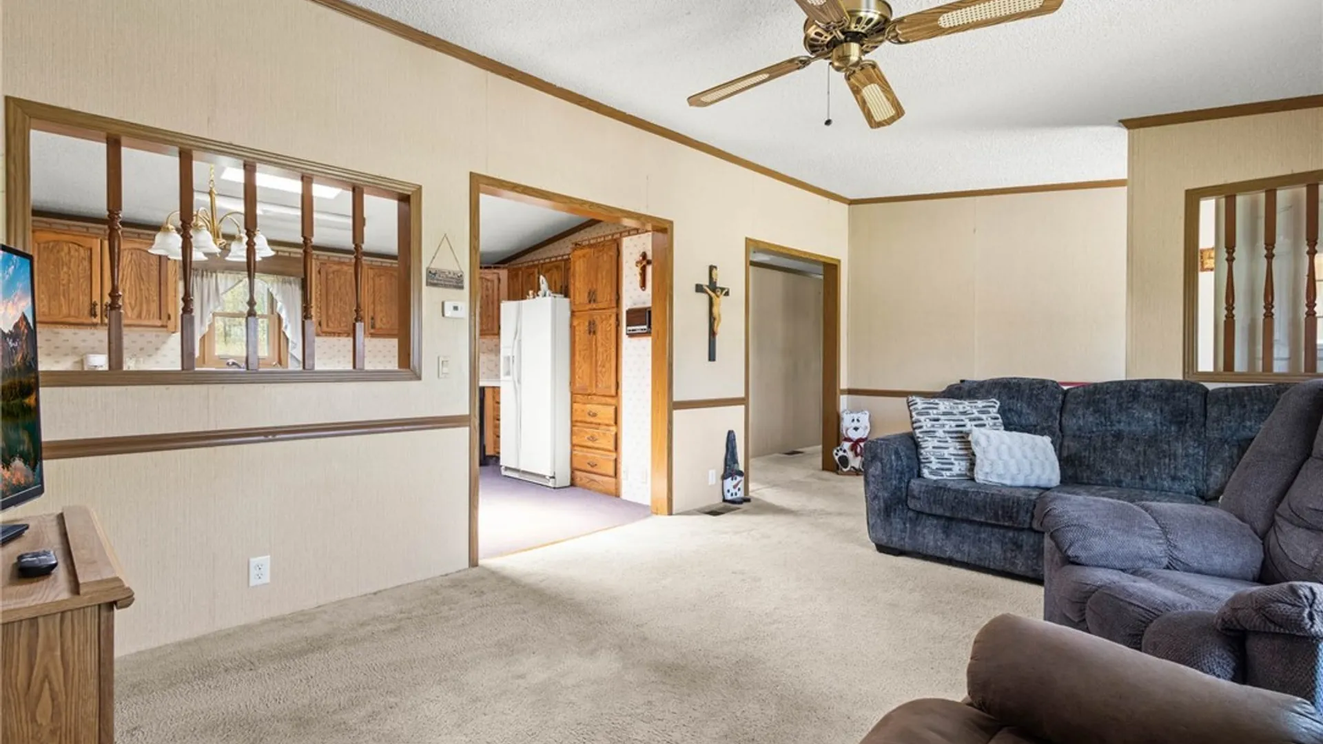 Property at 2992 Broadway Road, Alexander, NY 14011 8