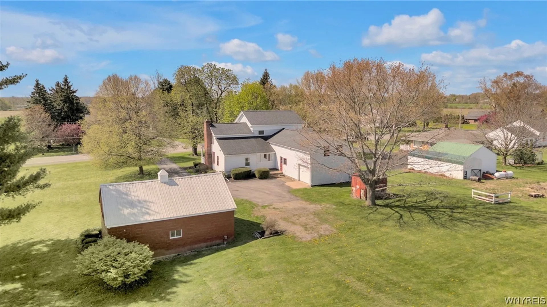 Property at 4231 Lockport Road, Cambria, NY 14094 2