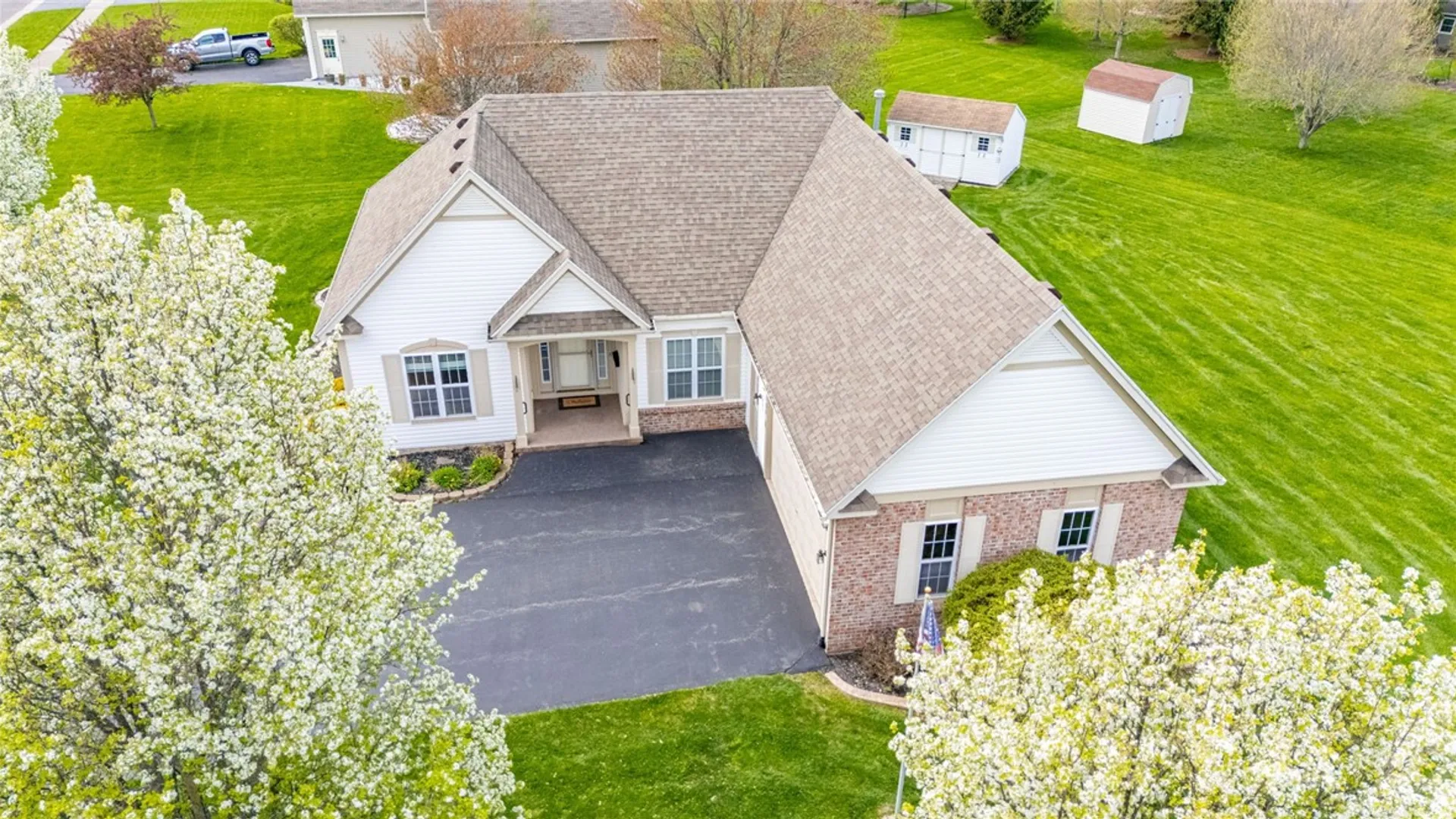 Property at 108 Arborway Lane, Greece, NY 14612 5