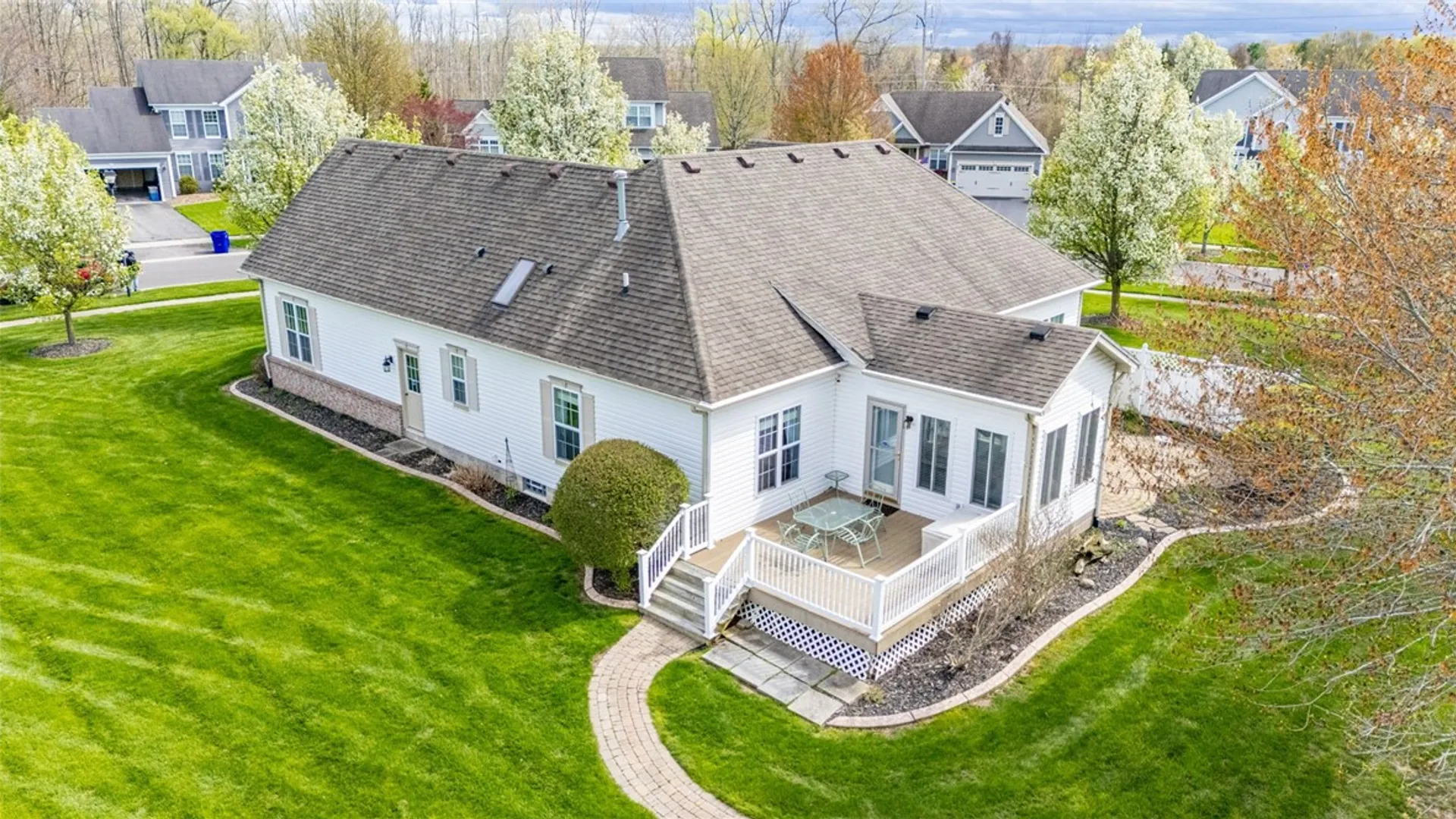 Property at 108 Arborway Lane, Greece, NY 14612 7