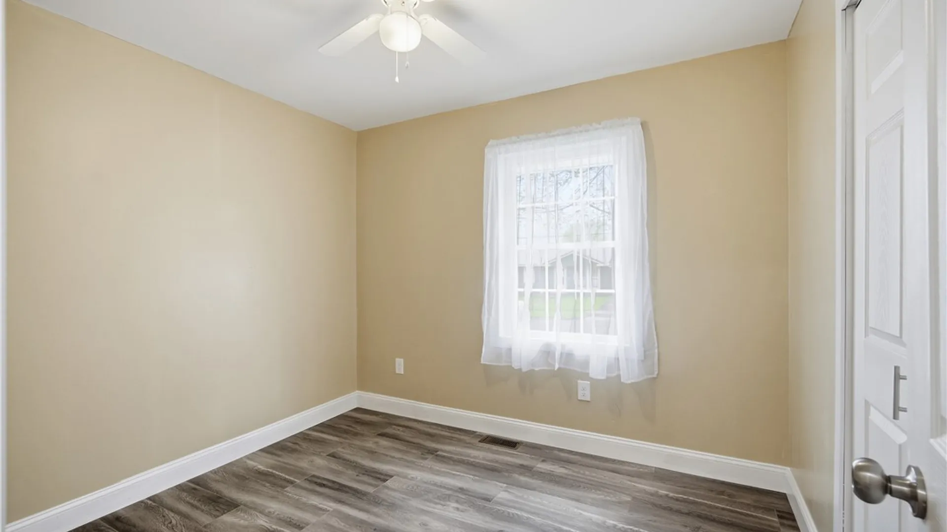 Property at 10 Vinnie Street, Jamestown, NY 14701 11