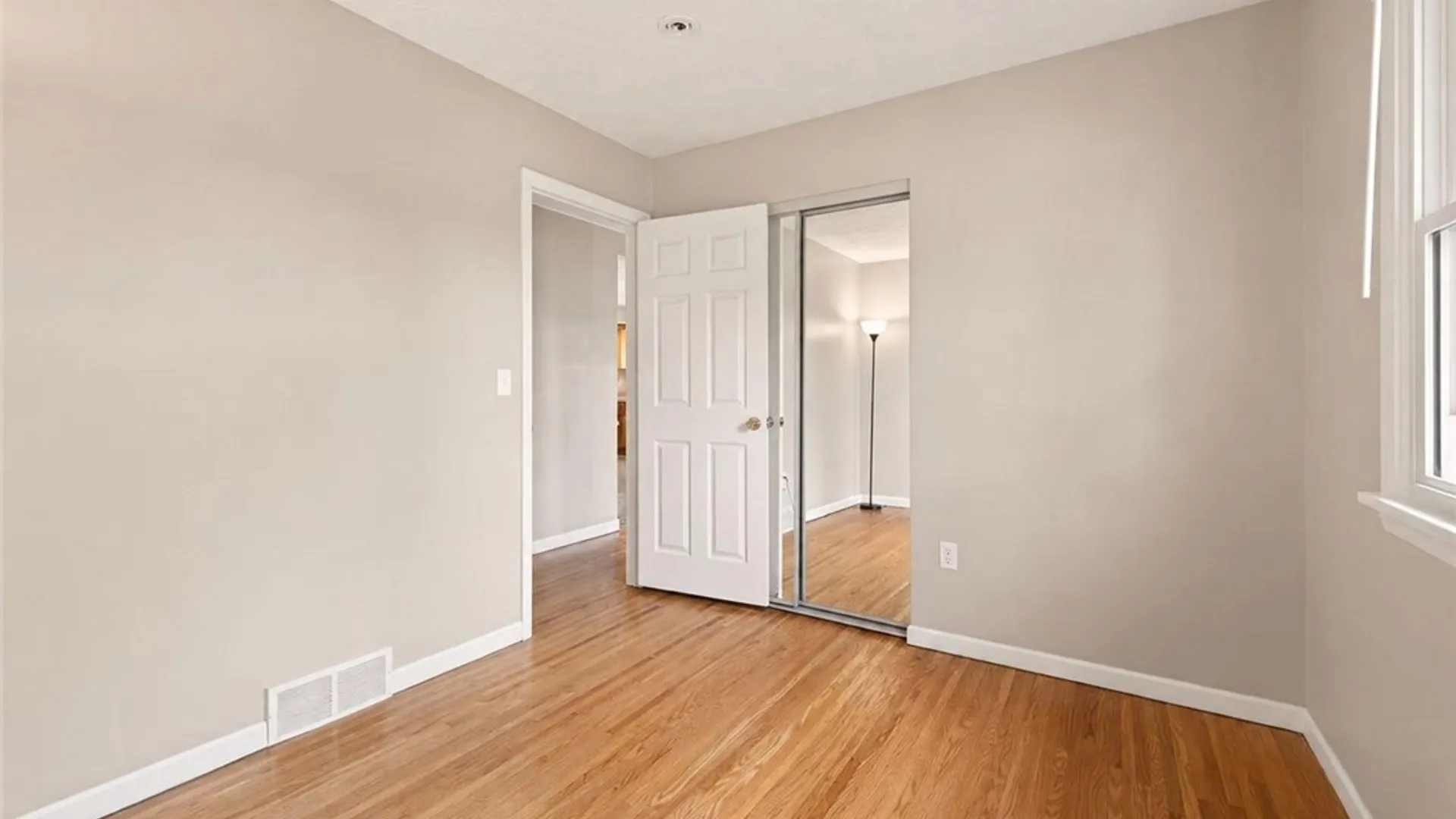 Property at 98 Kinmont Drive, Greece, NY 14612 15
