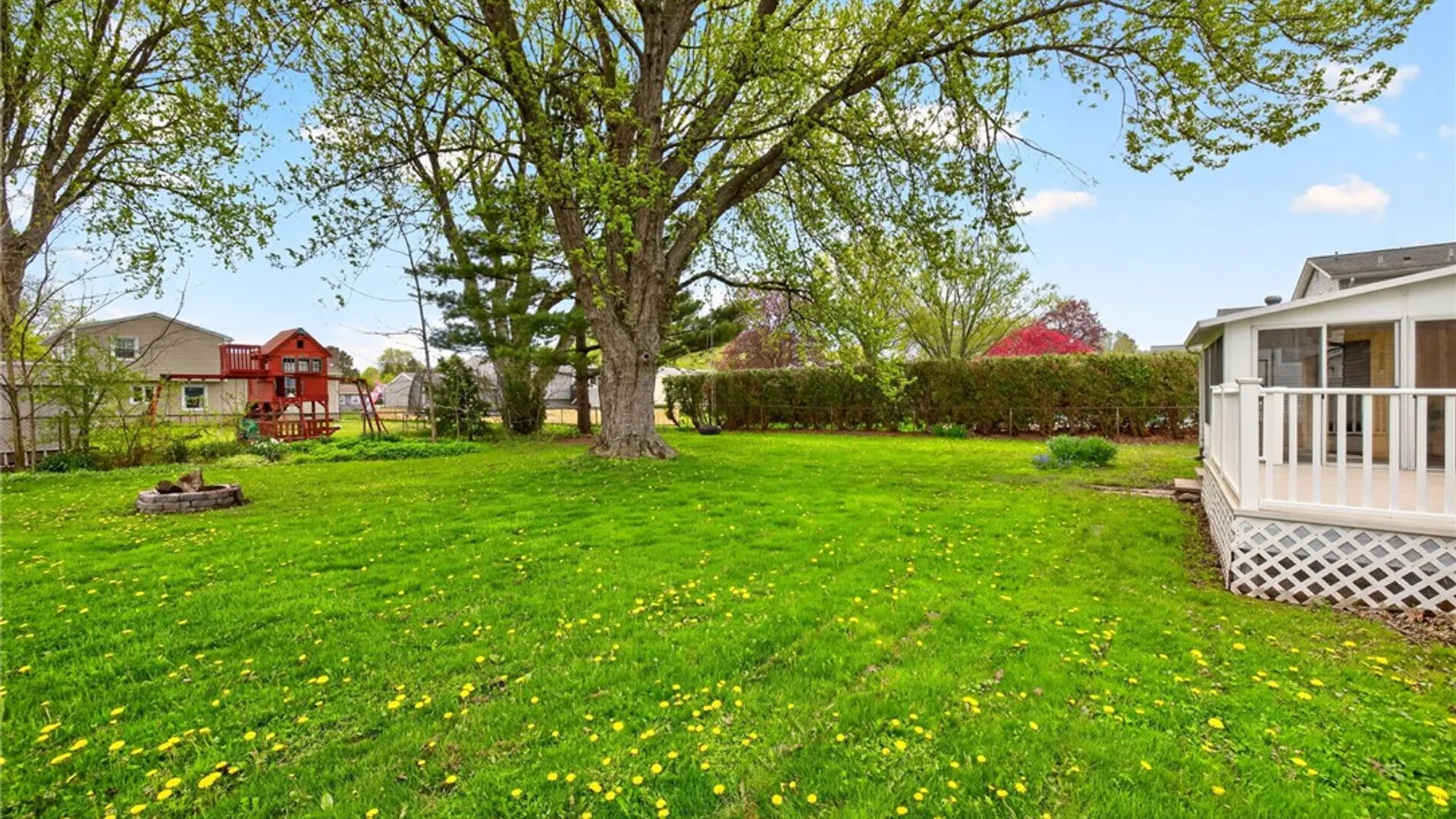 Property at 98 Kinmont Drive, Greece, NY 14612 24